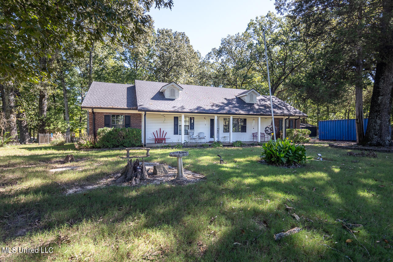 3848 Windermere Property Photo 4