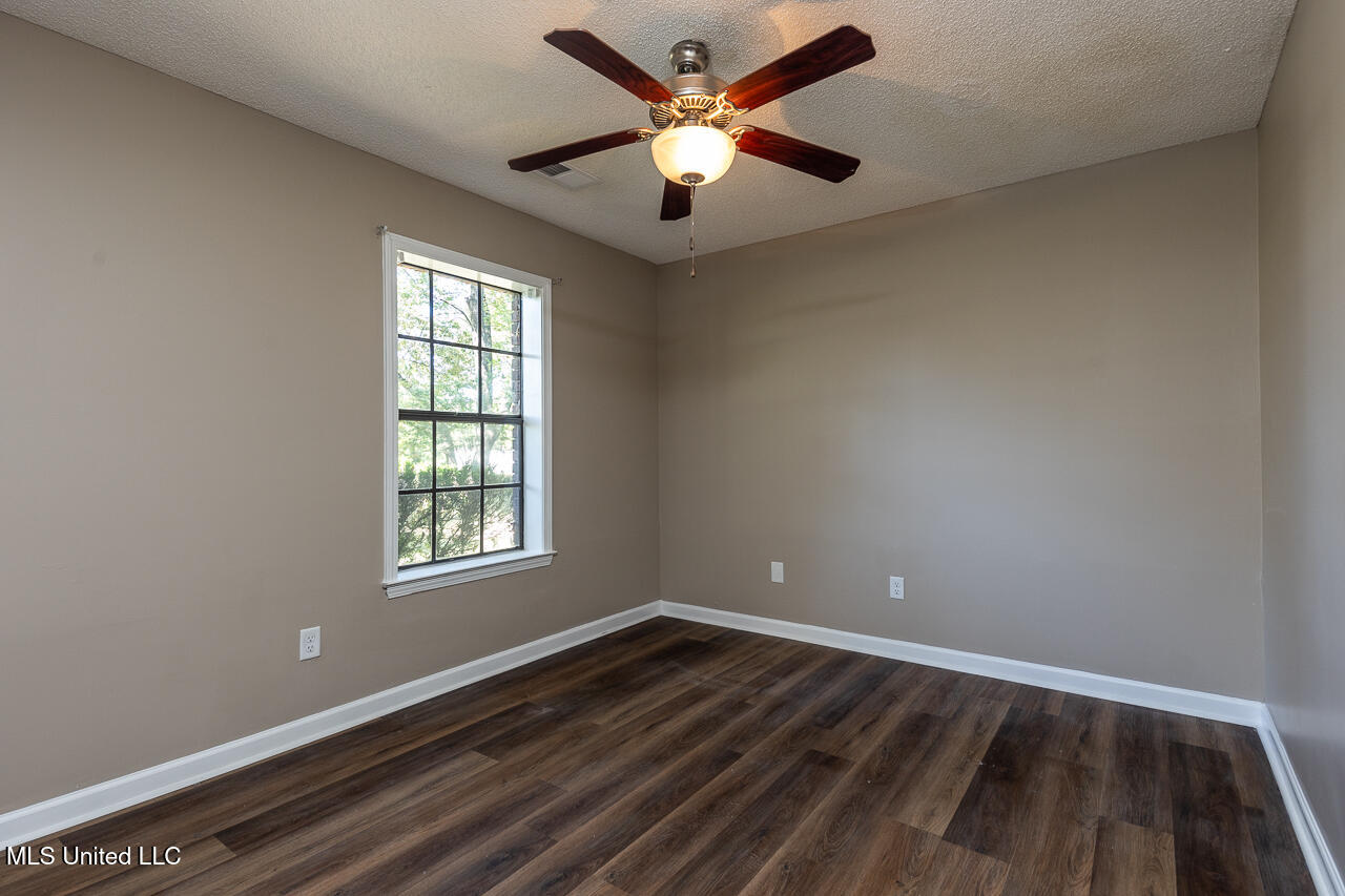 3848 Windermere Property Photo 21