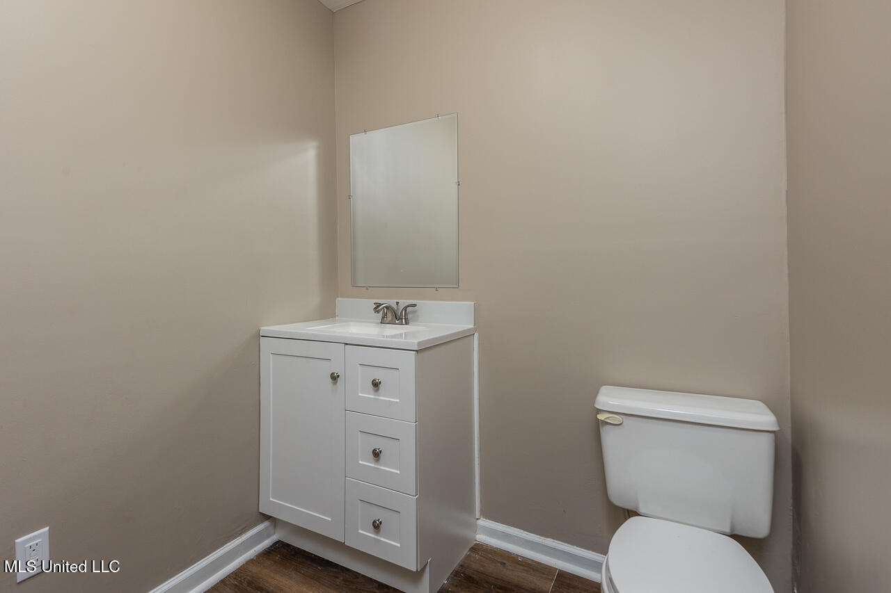 3848 Windermere Property Photo 23