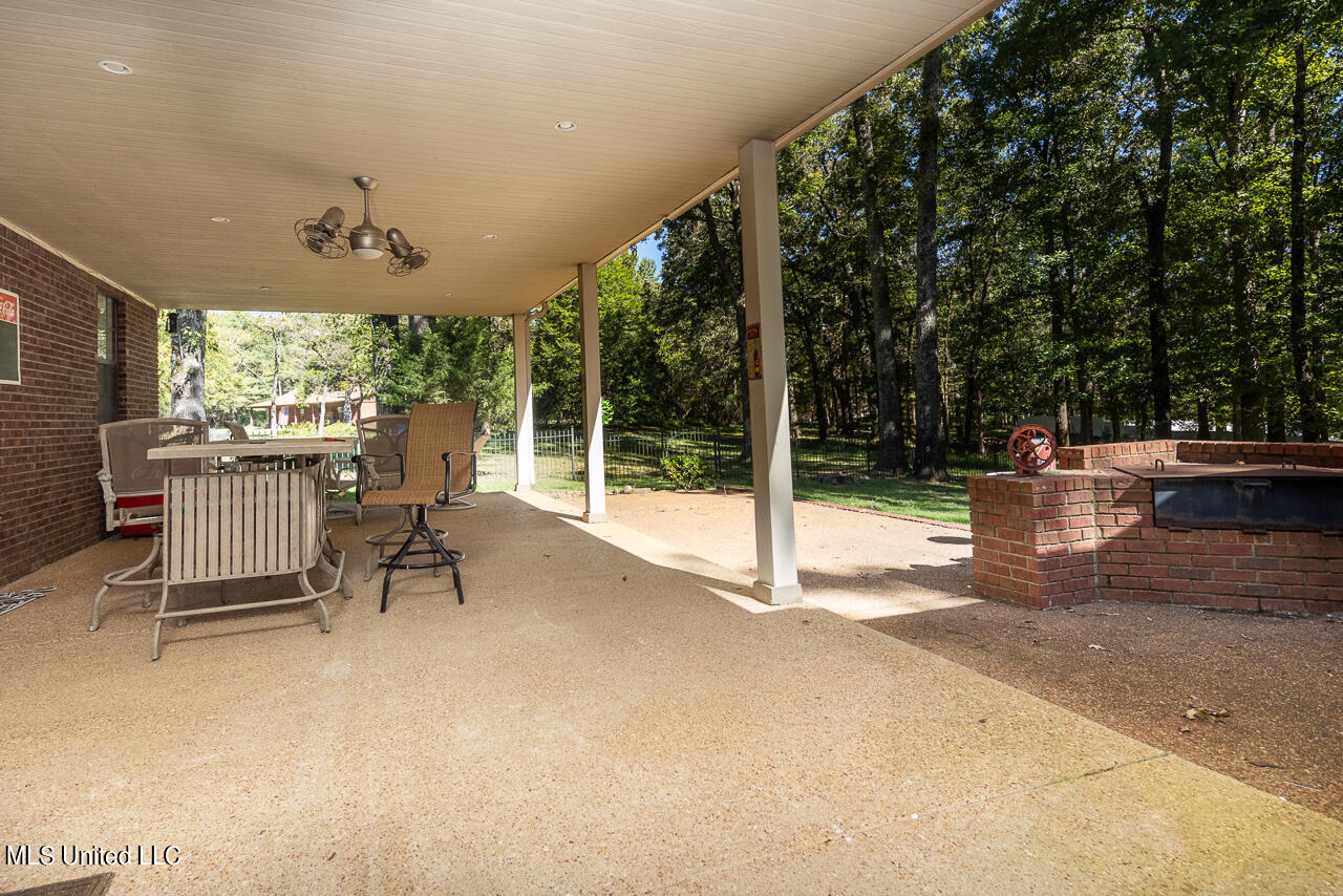 3848 Windermere Property Photo 37