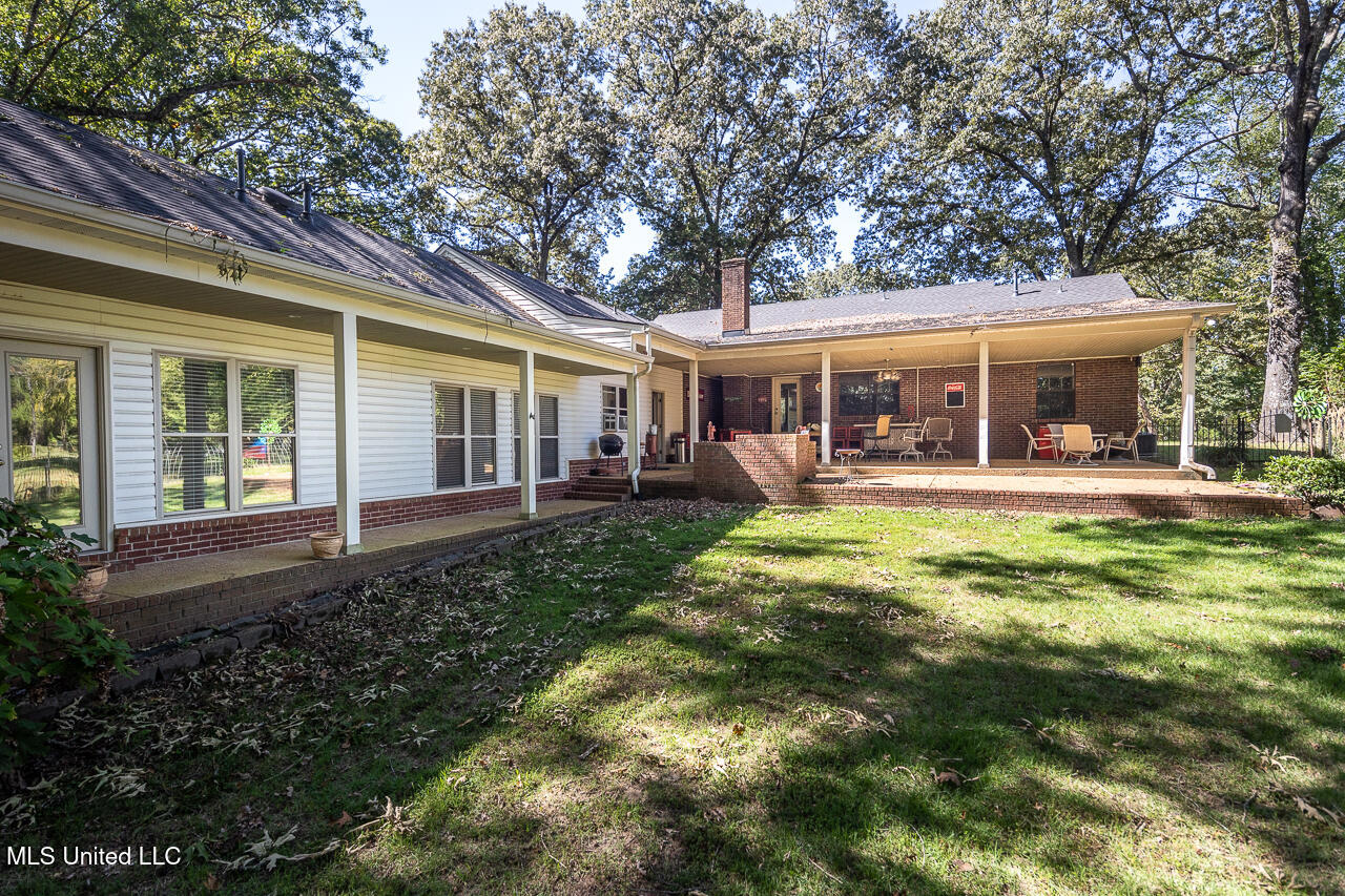 3848 Windermere Property Photo 44