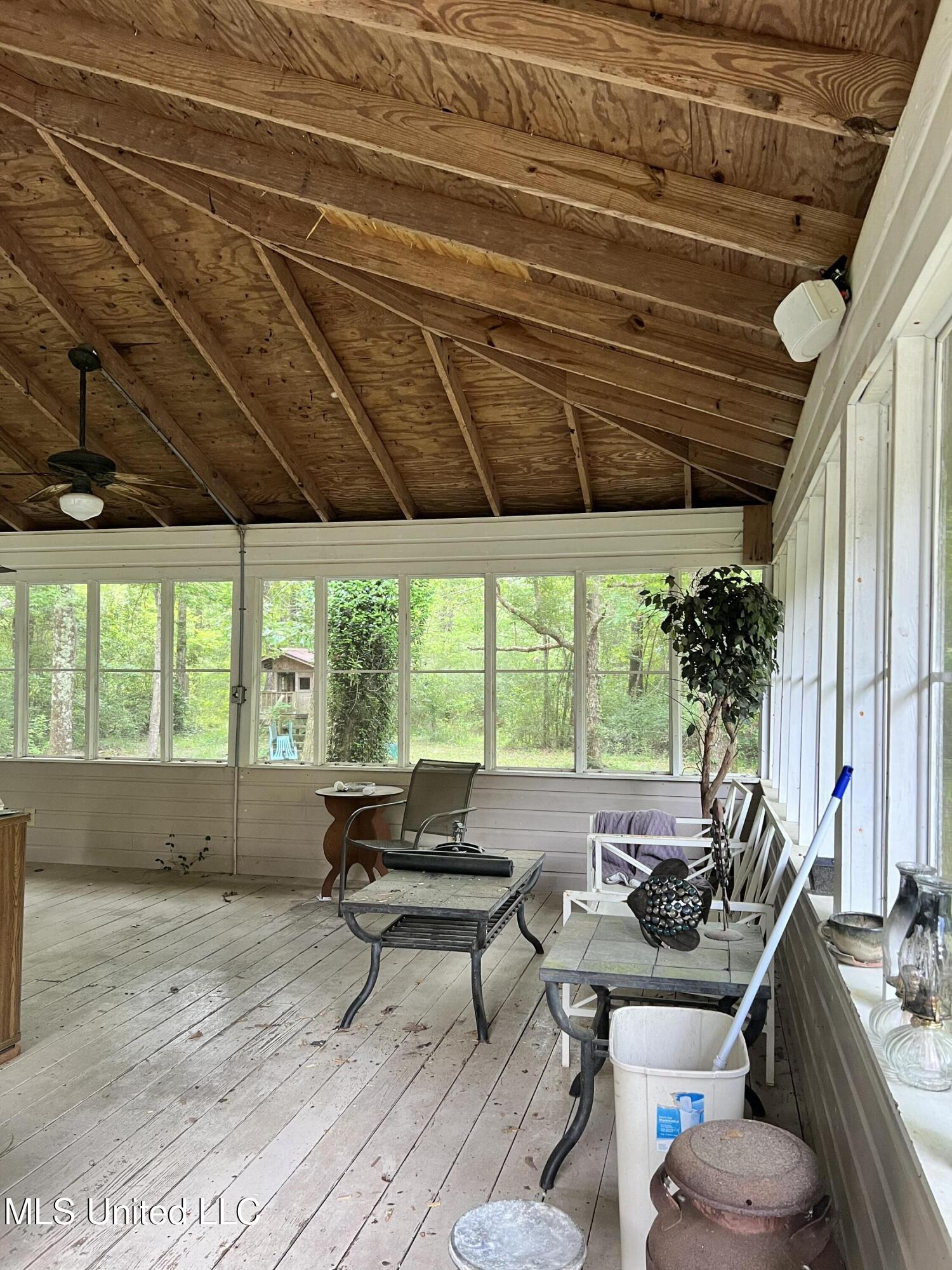 20454 Saucier Advance Road Property Photo 32