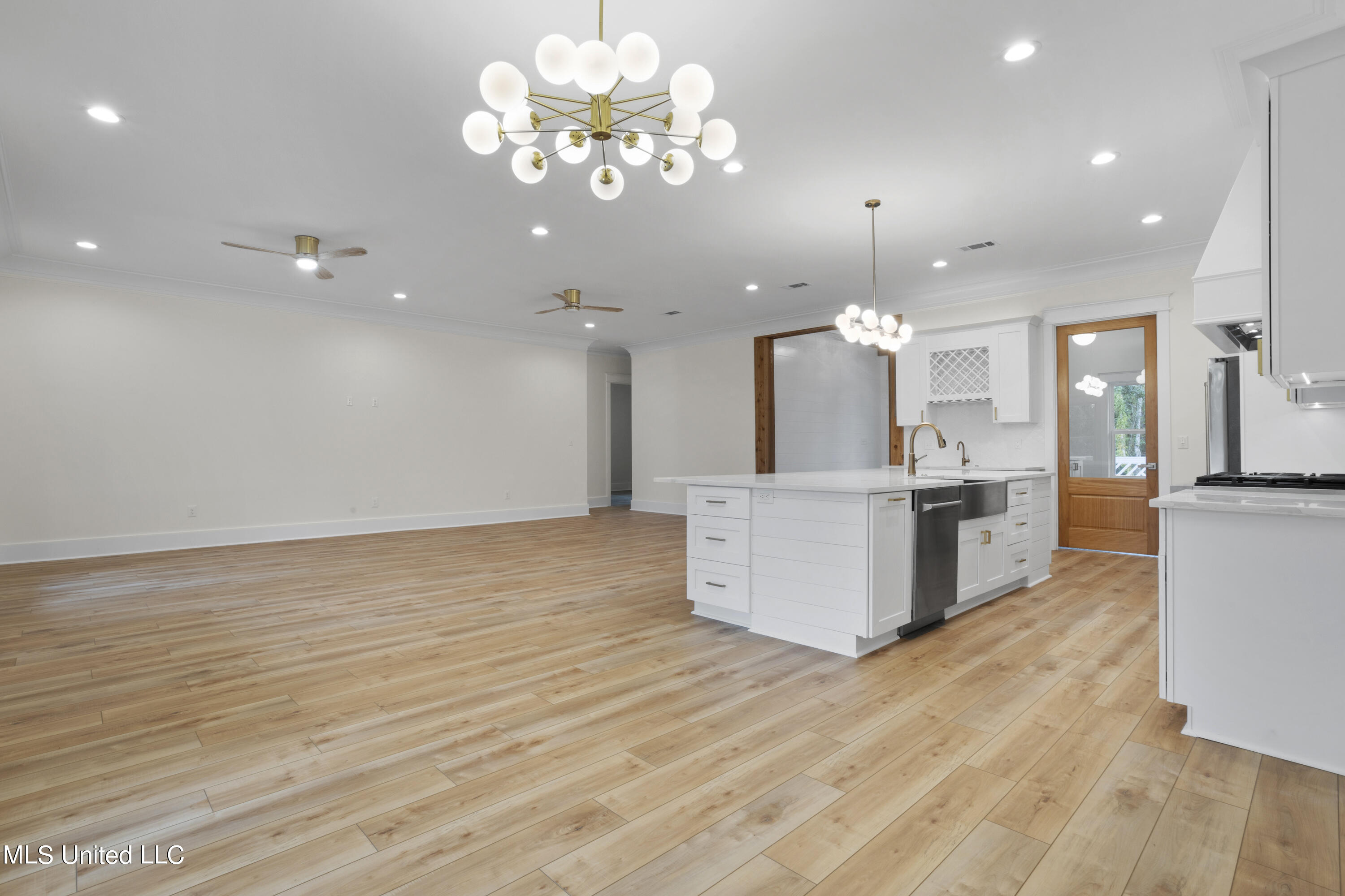 1180 Iola Road Property Photo 19