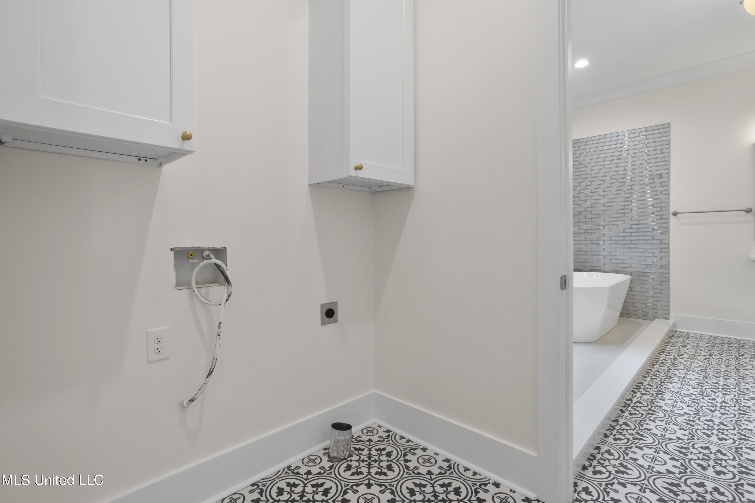 1180 Iola Road Property Photo 32