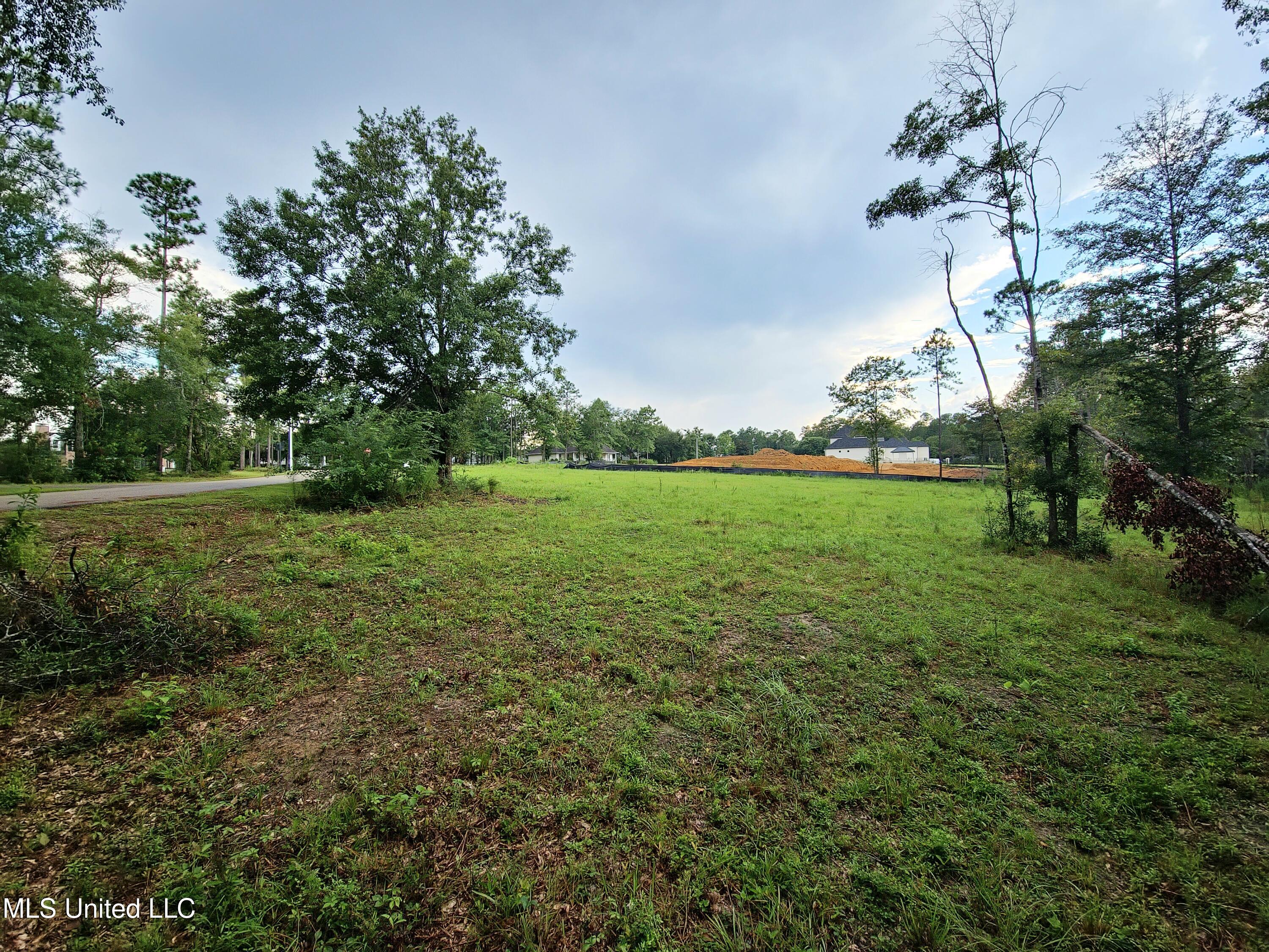 13070 Hartley Circle Property Photo 2