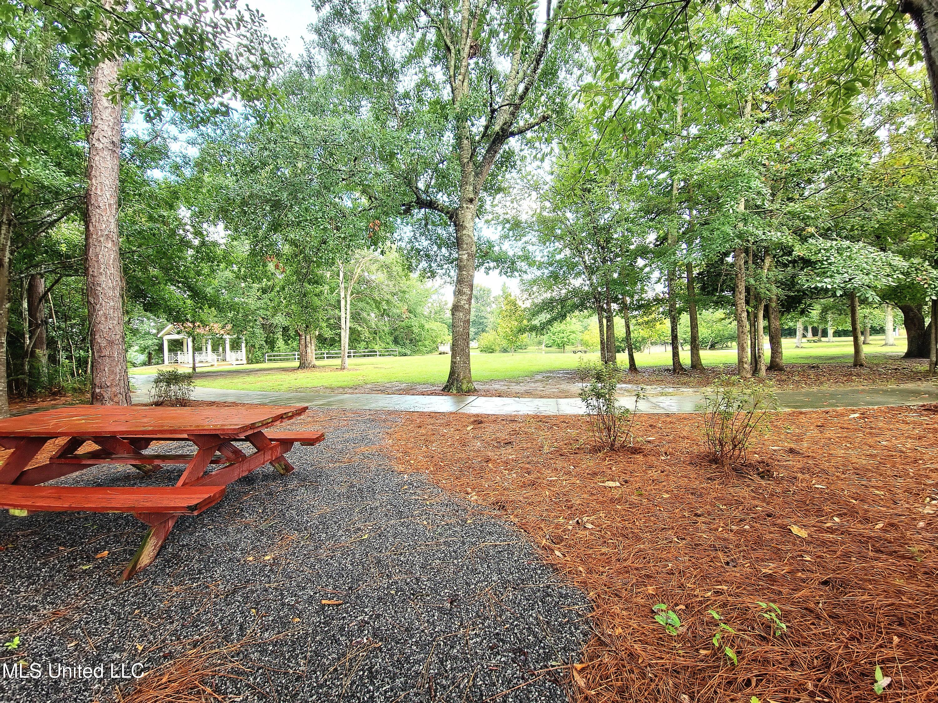 13070 Hartley Circle Property Photo 15