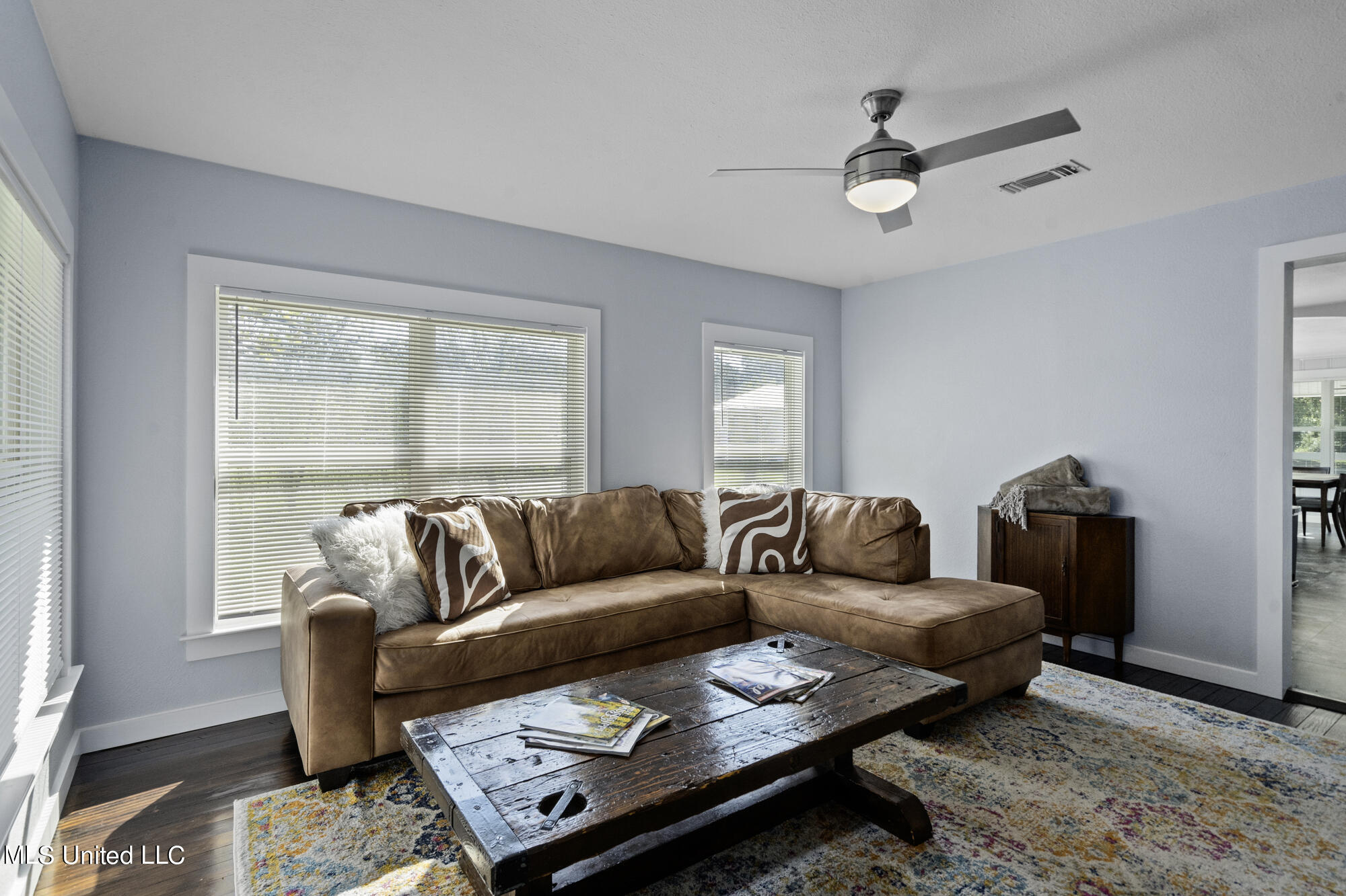 529 Commerce Street Property Photo 11