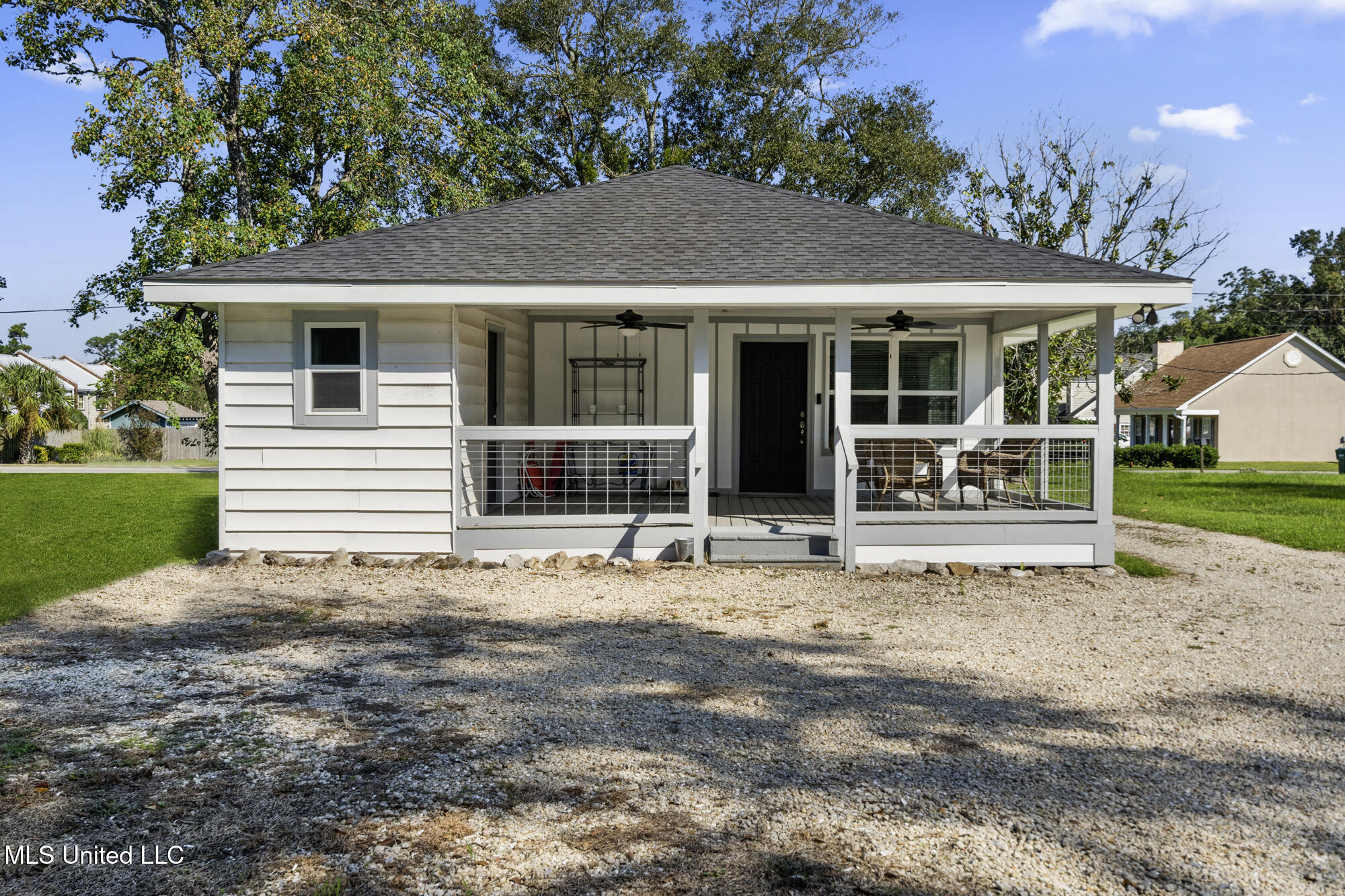 529 Commerce Street Property Photo 31