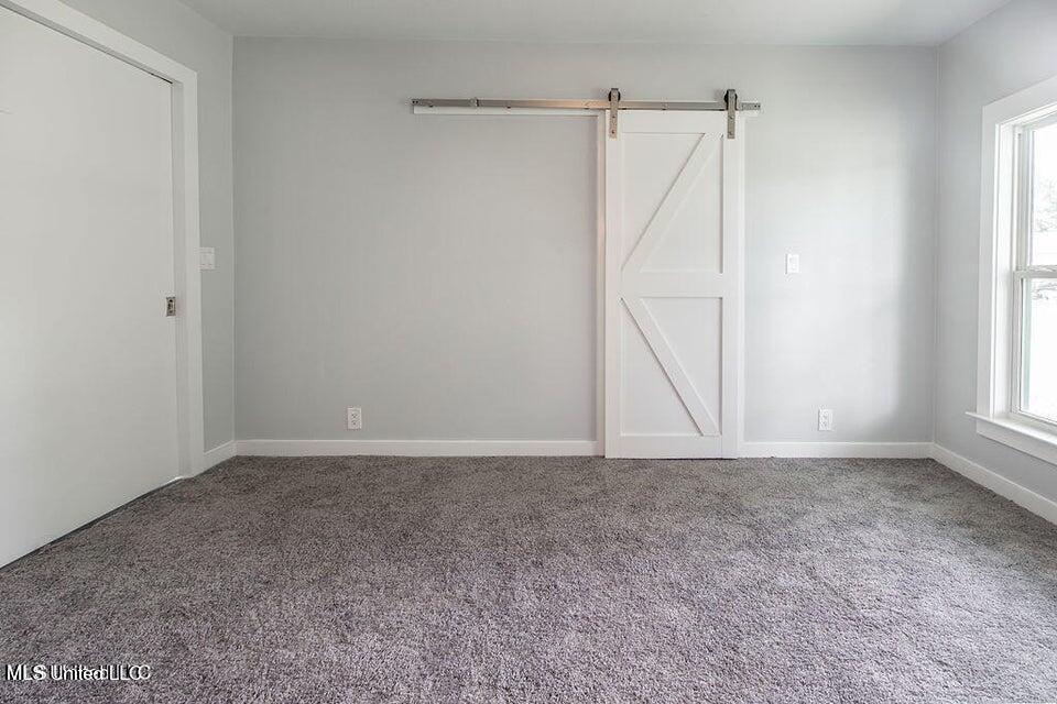 529 Commerce Street Property Photo 42