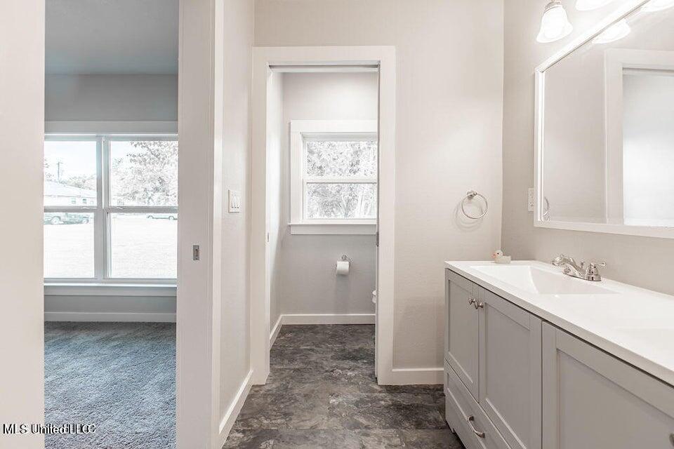 529 Commerce Street Property Photo 46