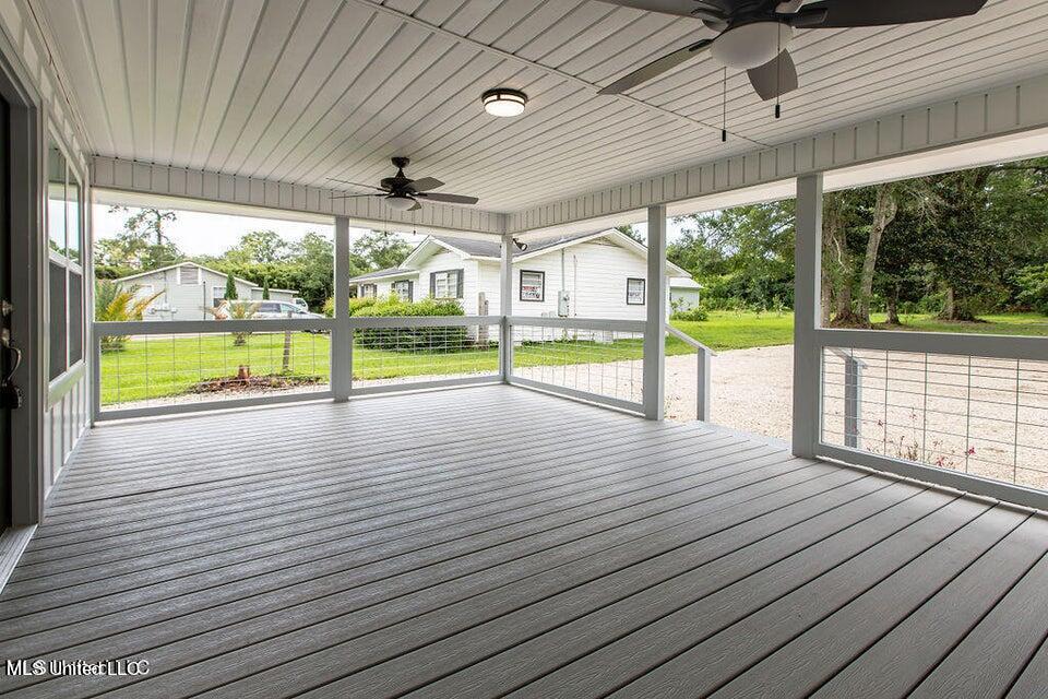 529 Commerce Street Property Photo 54