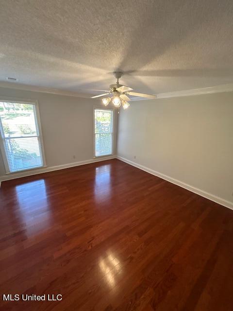5348 Tournament Drive Property Photo 9