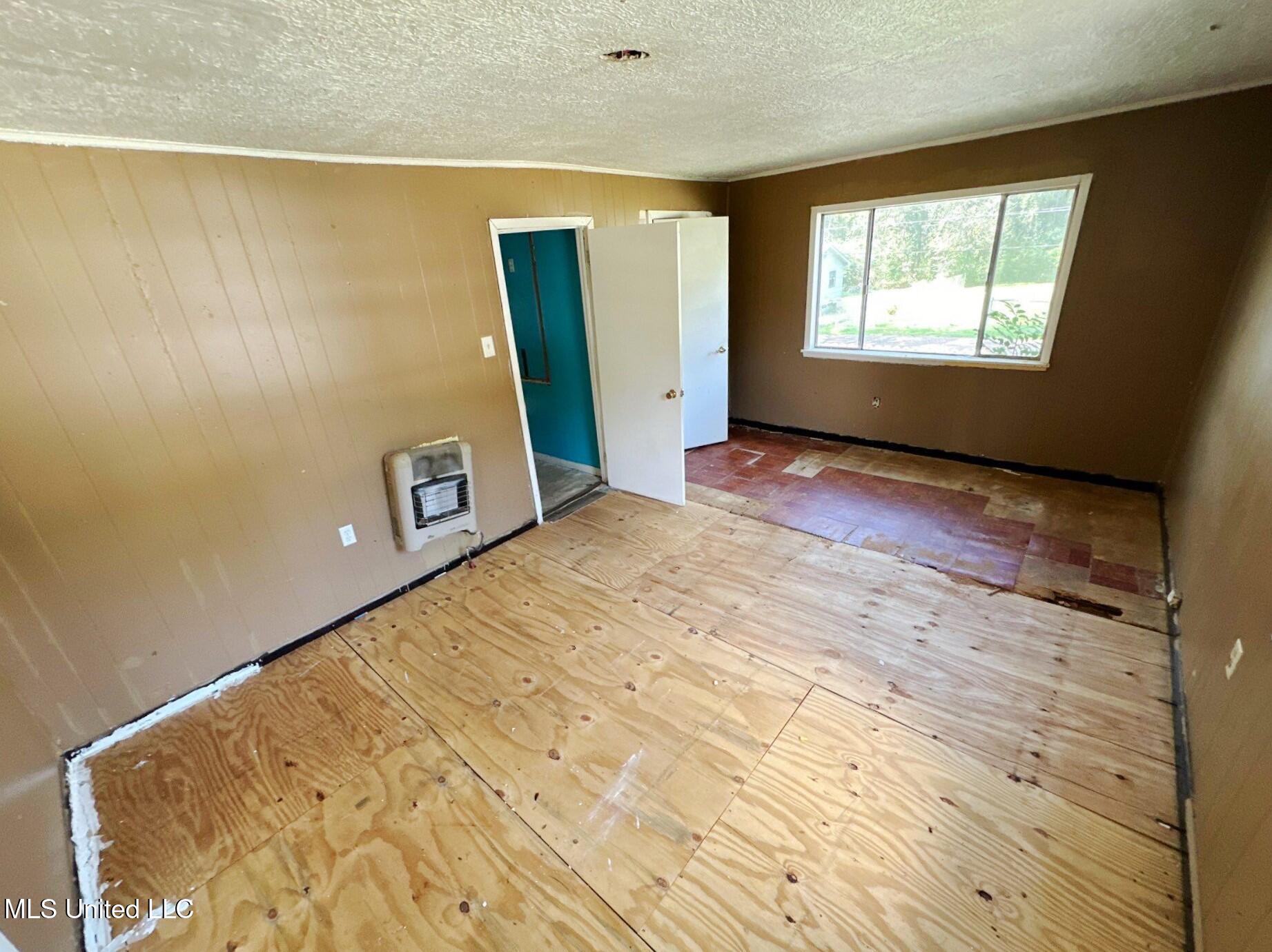 220 Pin Oak Drive Property Photo 16