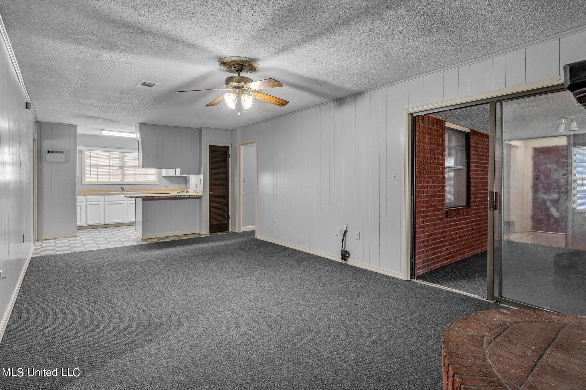 640 Peyton Drive Property Photo 11