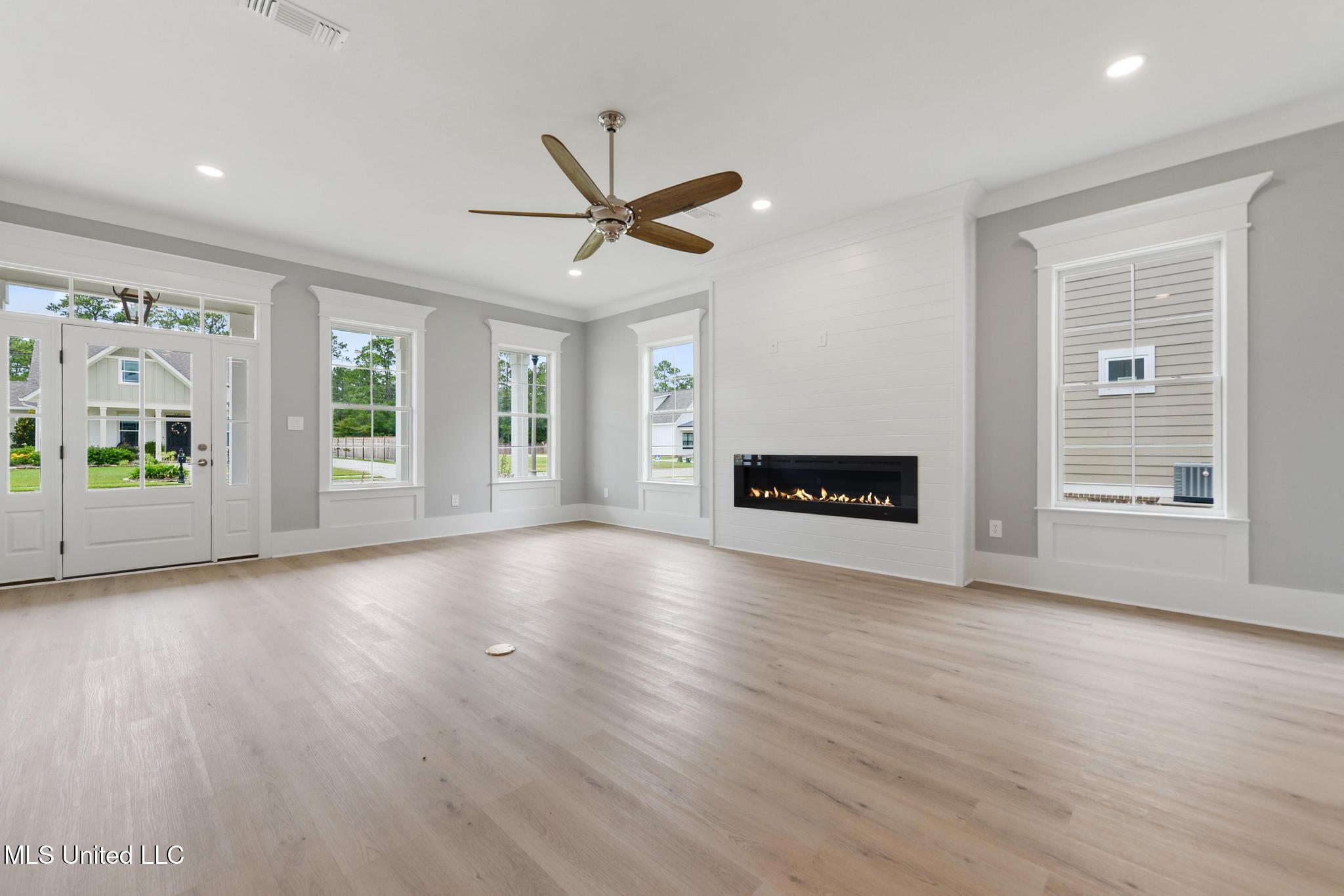 12014 Parc Merlot Property Photo 7