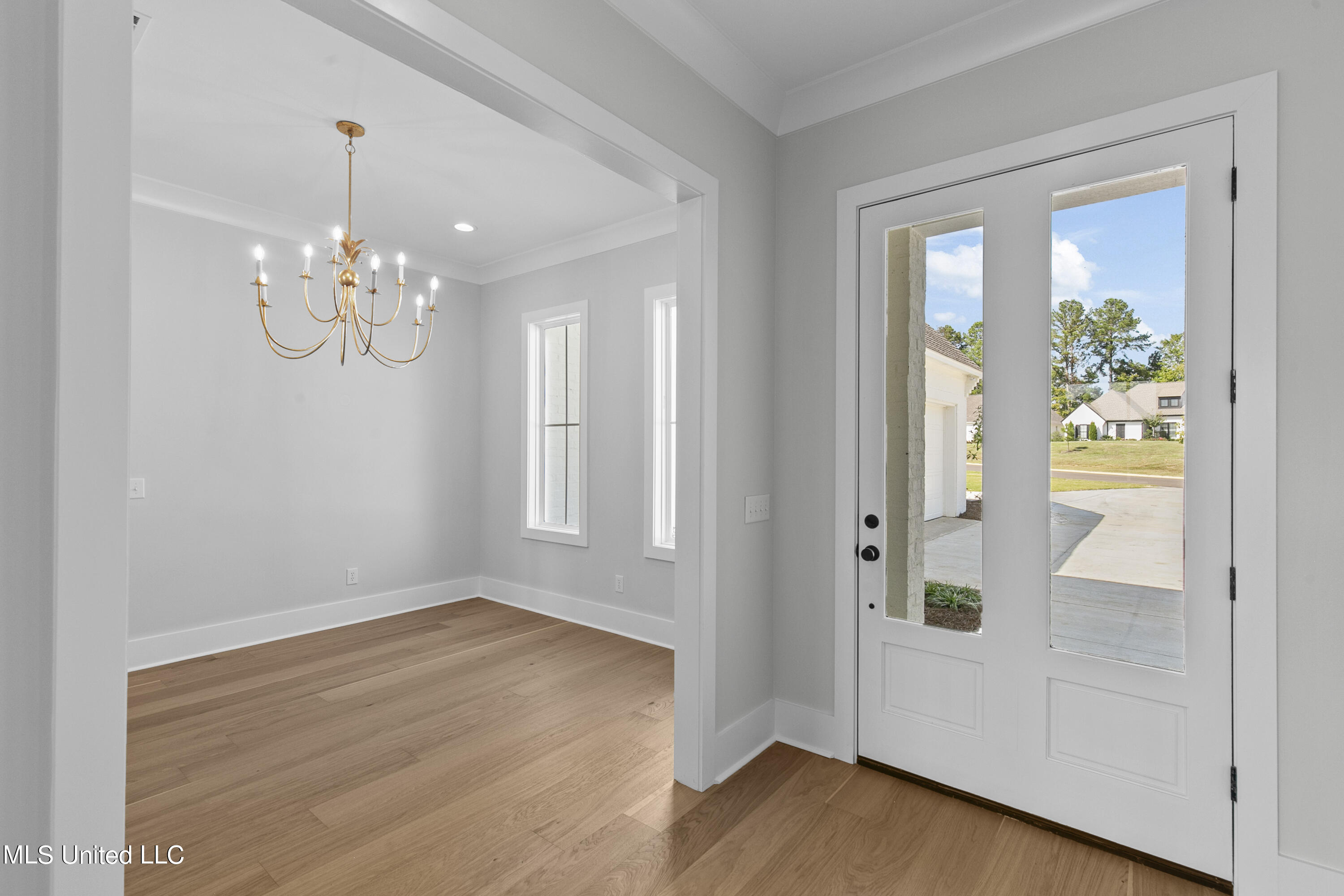 126 Herons Bay Circle Property Photo 5