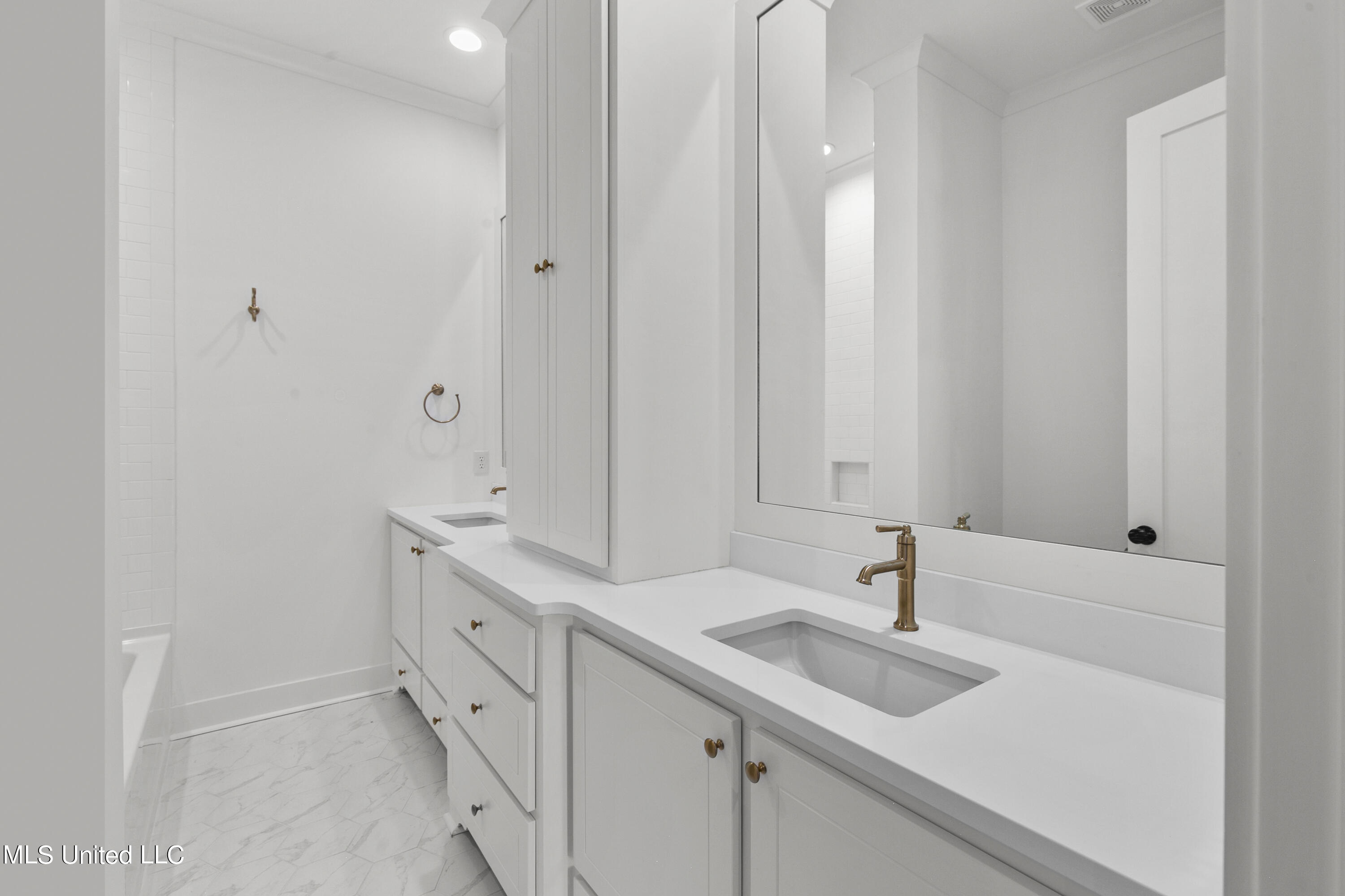 126 Herons Bay Circle Property Photo 46