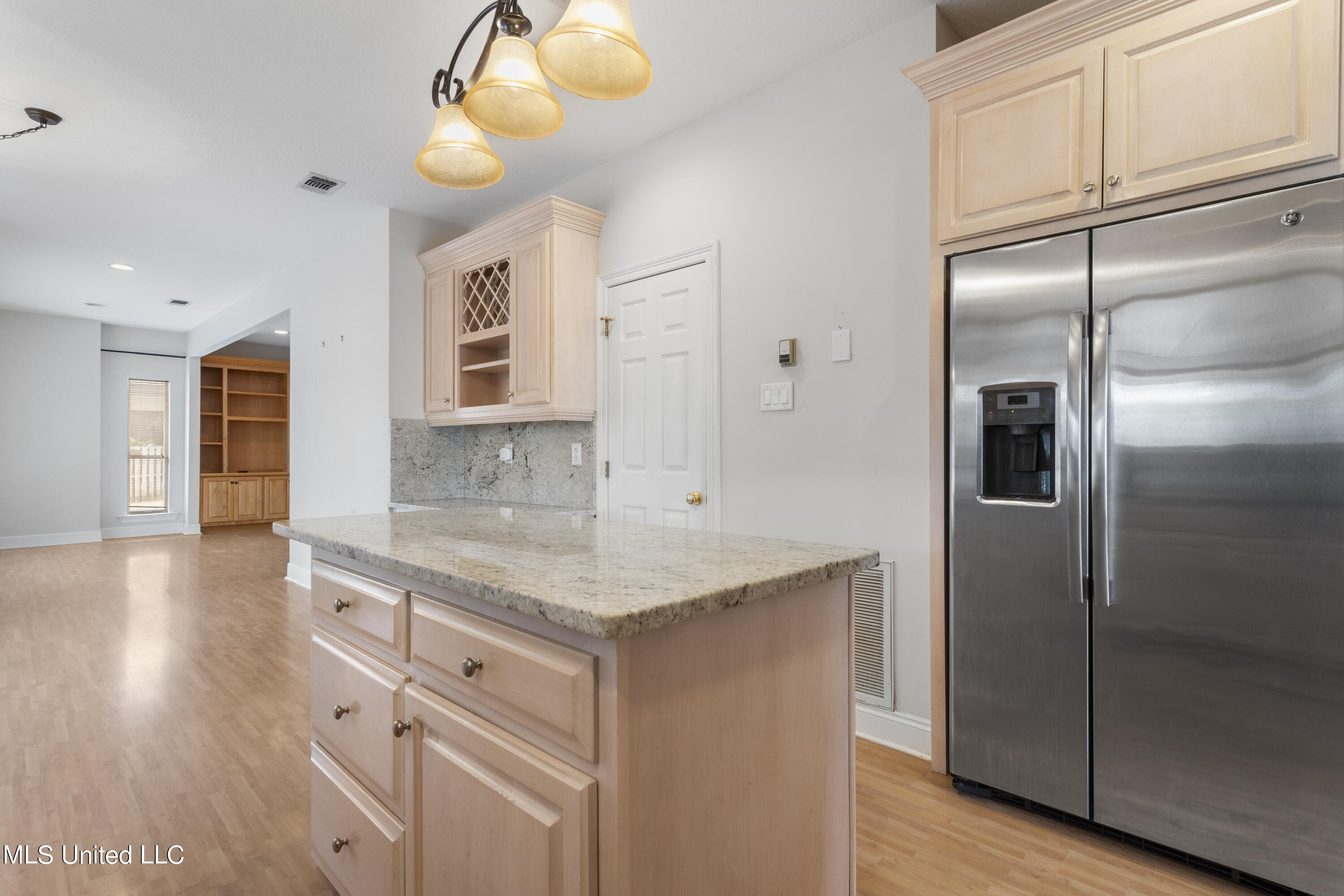 259 Holcomb Boulevard Property Photo 14