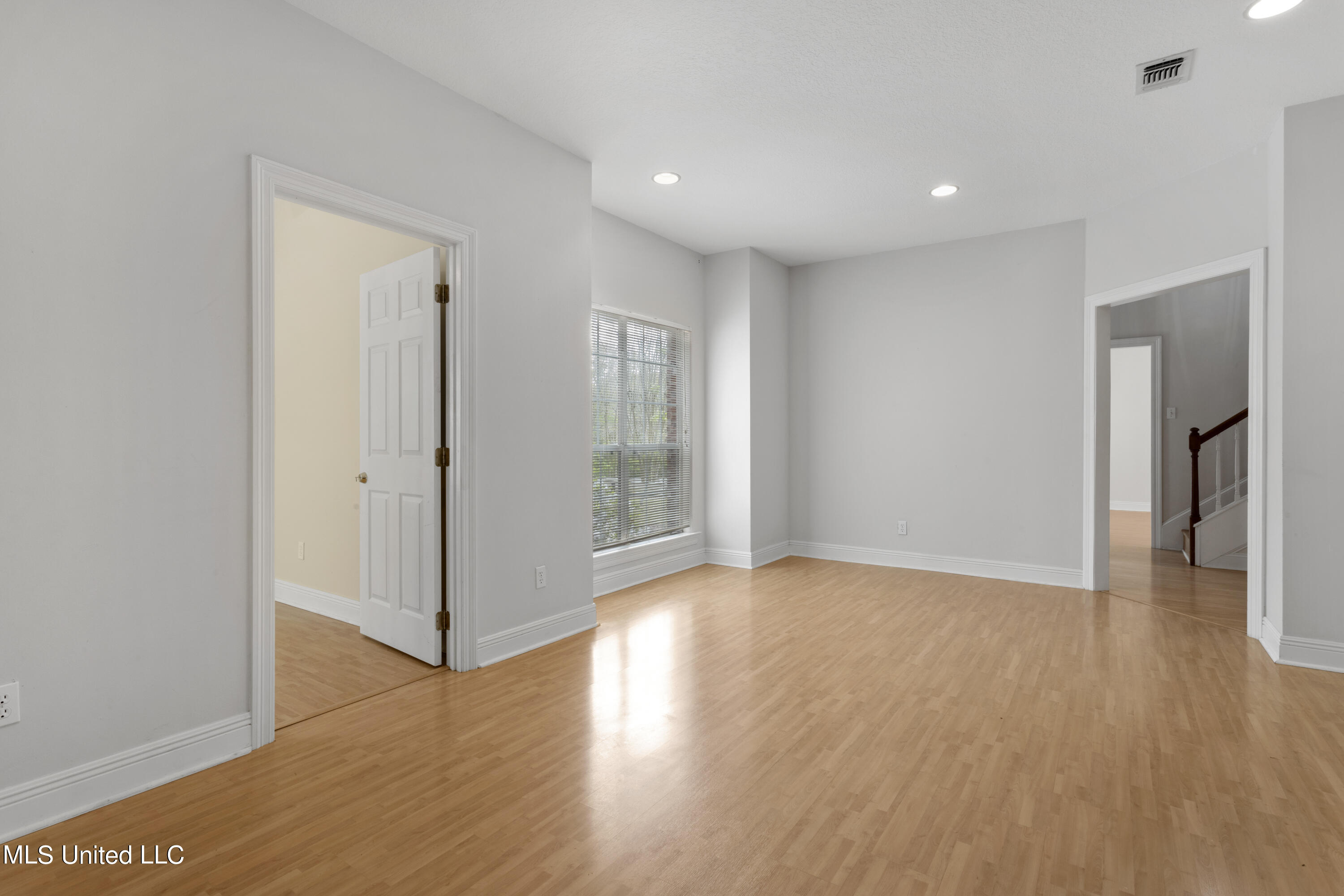 259 Holcomb Boulevard Property Photo 23