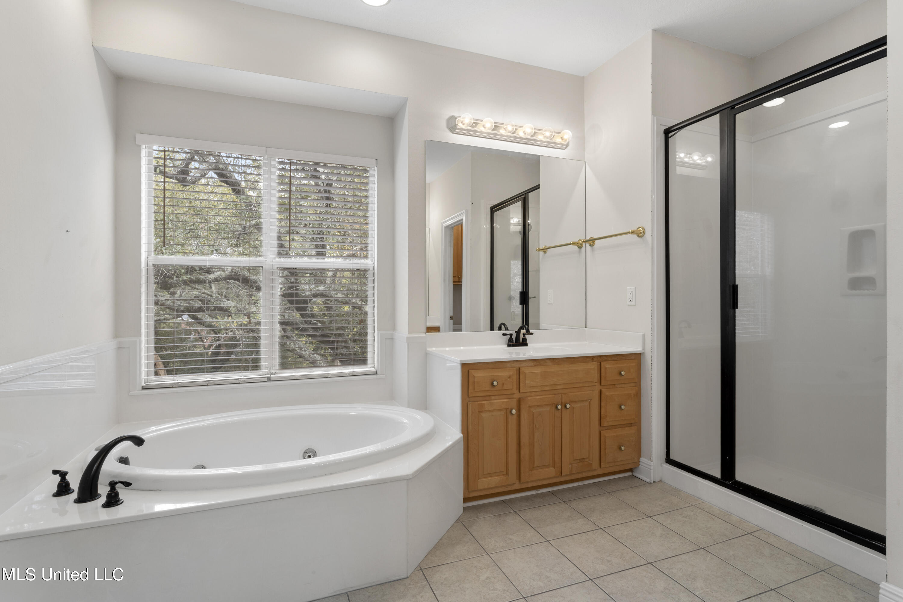 259 Holcomb Boulevard Property Photo 35