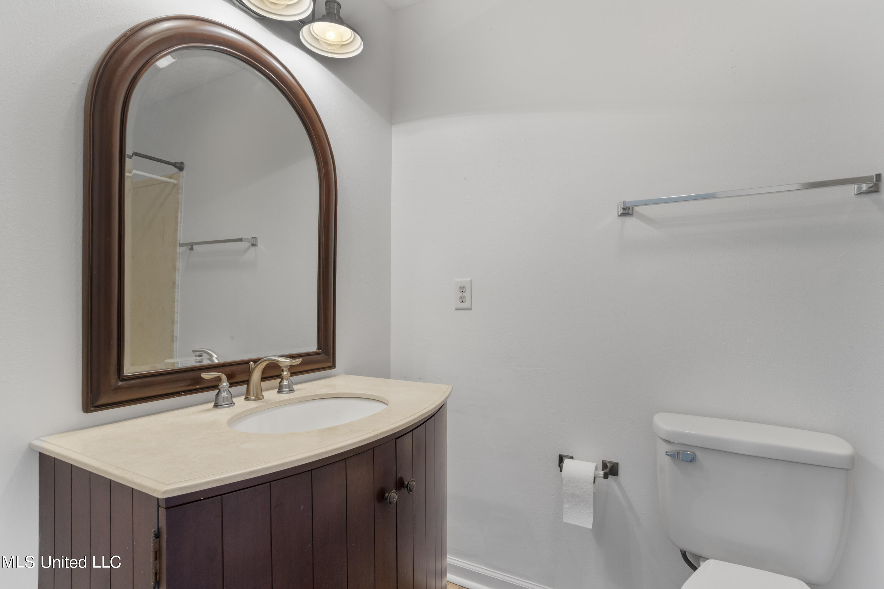295 Highpoint Drive Property Photo 21