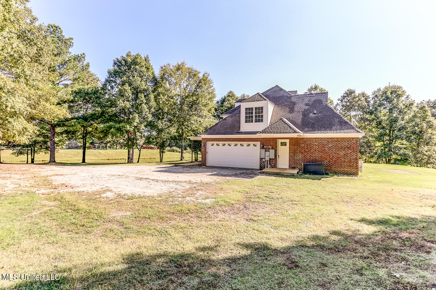 1351 Dorse Road Property Photo 5