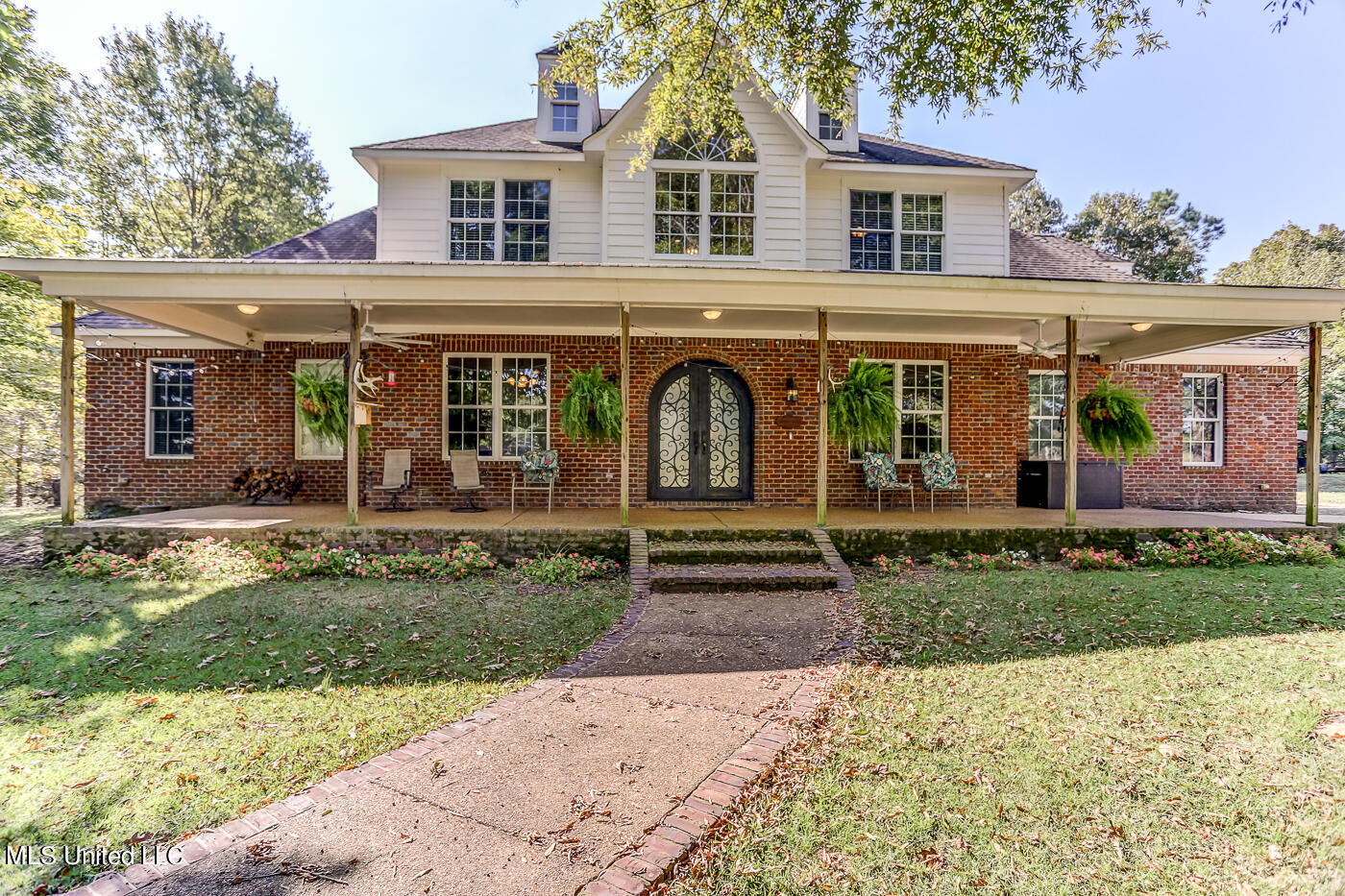 1351 Dorse Road Property Photo 6