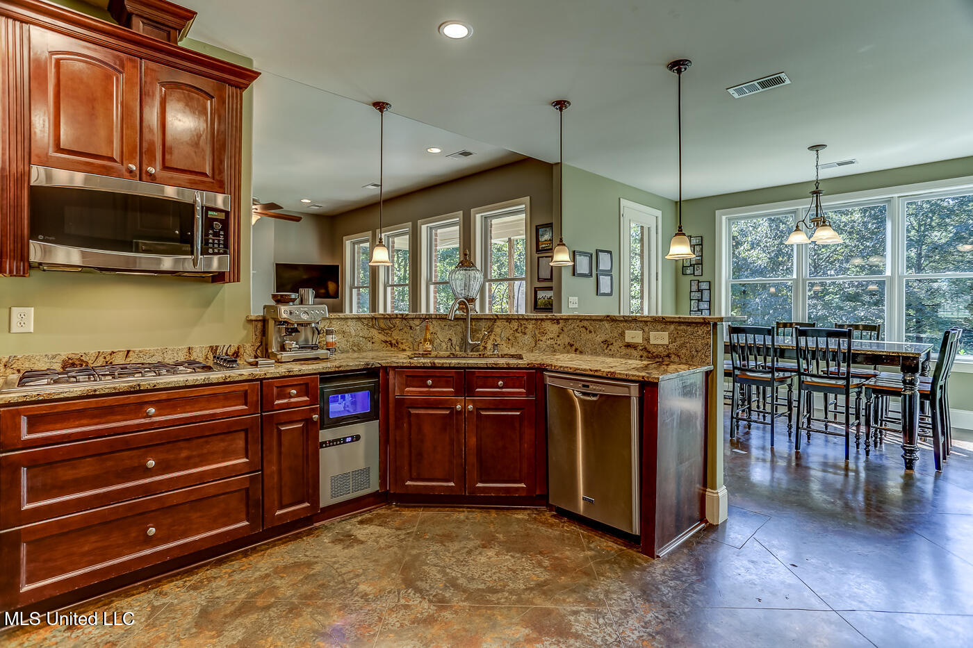 1351 Dorse Road Property Photo 12