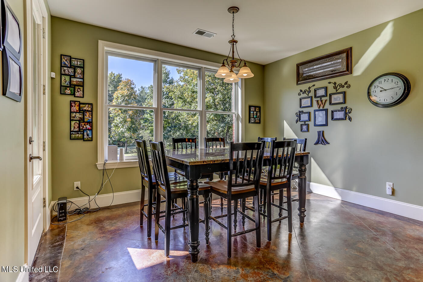 1351 Dorse Road Property Photo 14