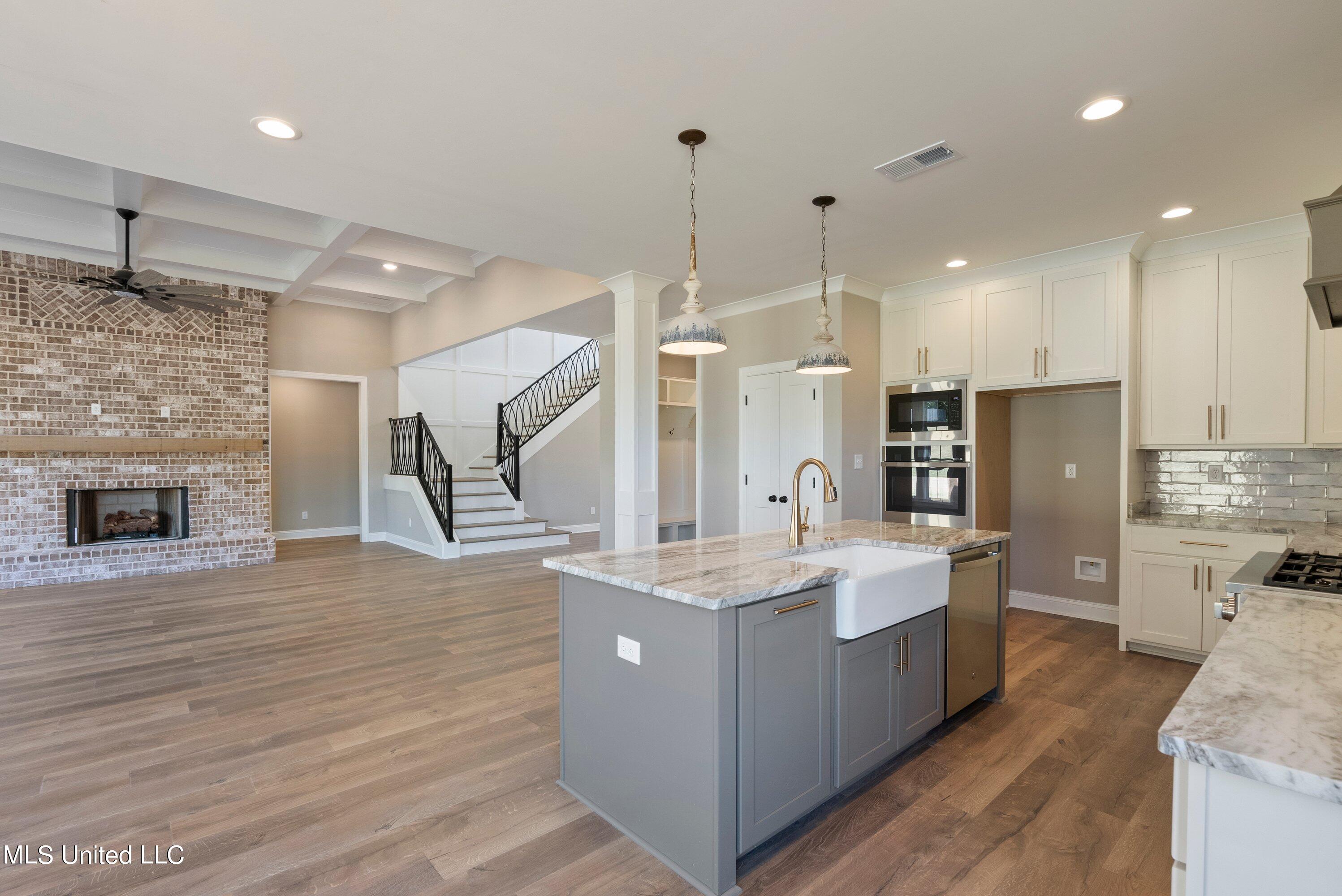 1518 Ashtons Lane Property Photo 8