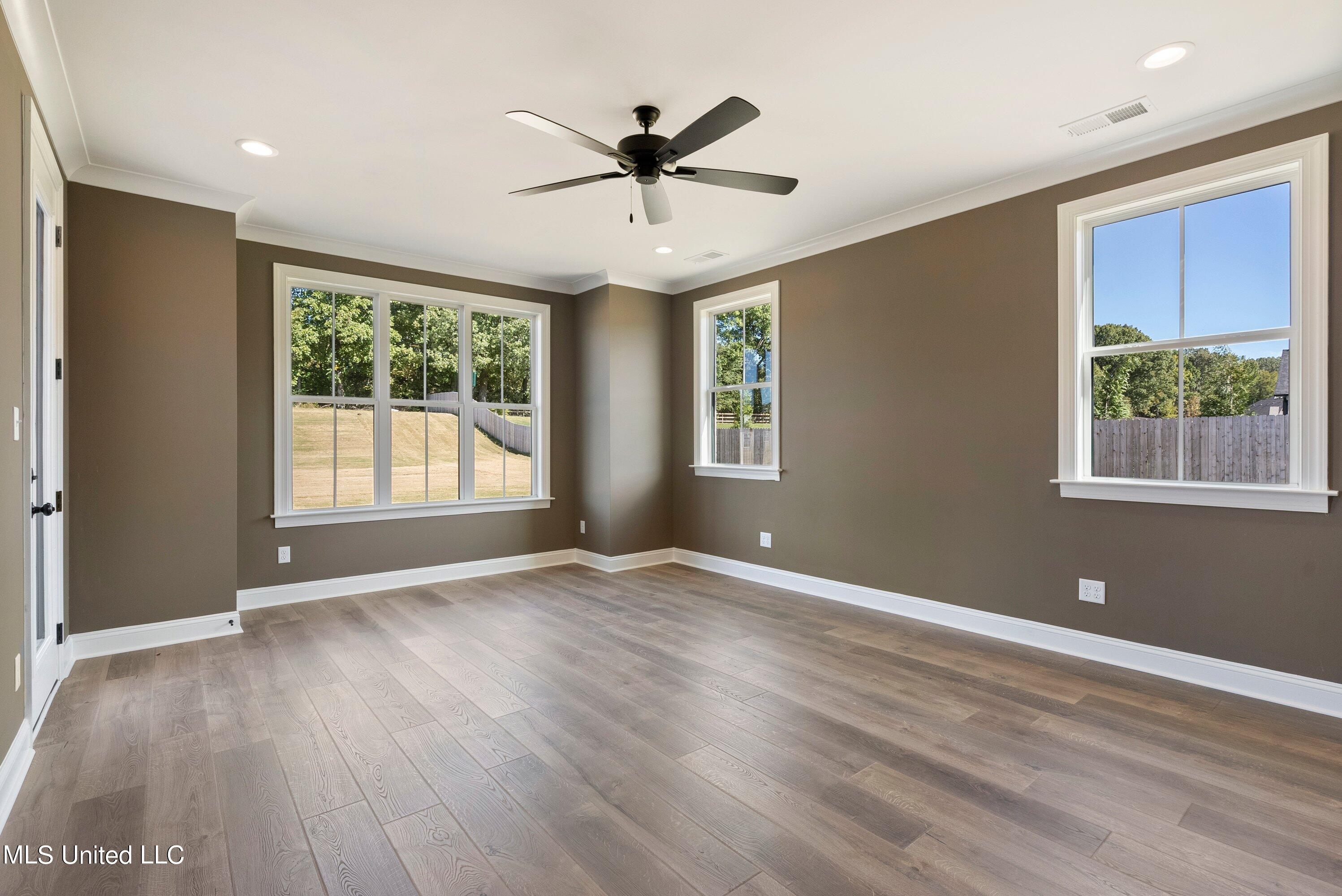 1518 Ashtons Lane Property Photo 14