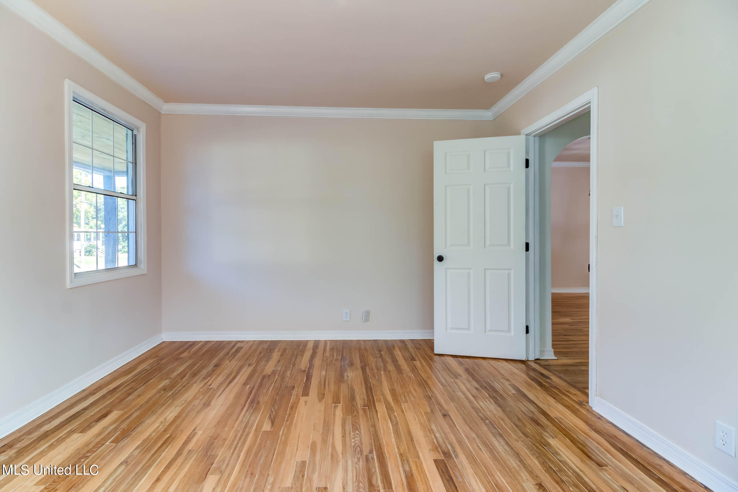 258 Porter Avenue Property Photo 25