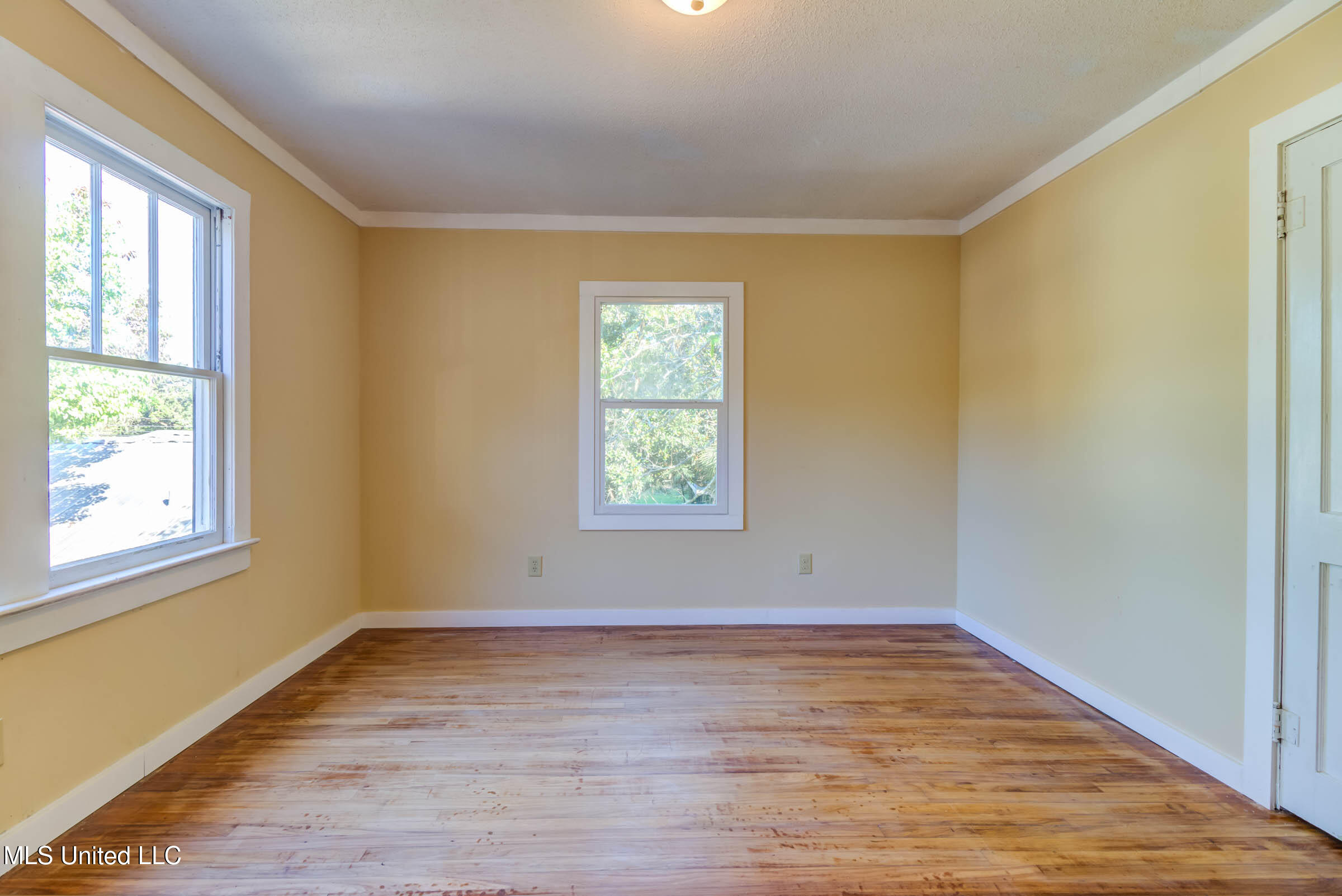 258 Porter Avenue Property Photo 49