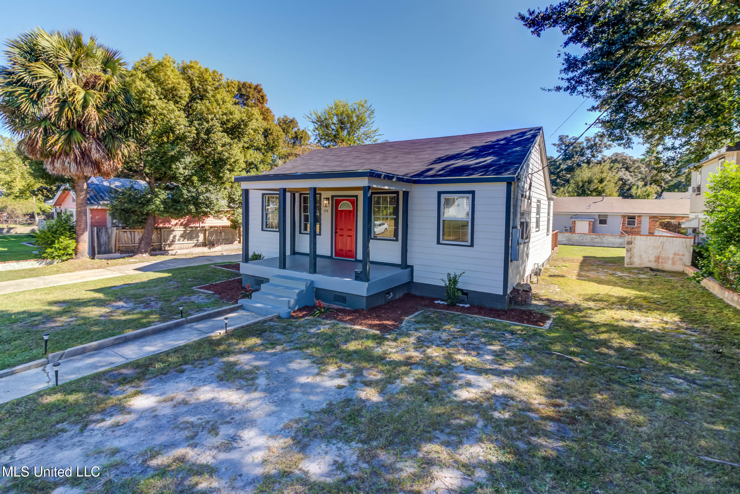 258 Porter Avenue Property Photo 54