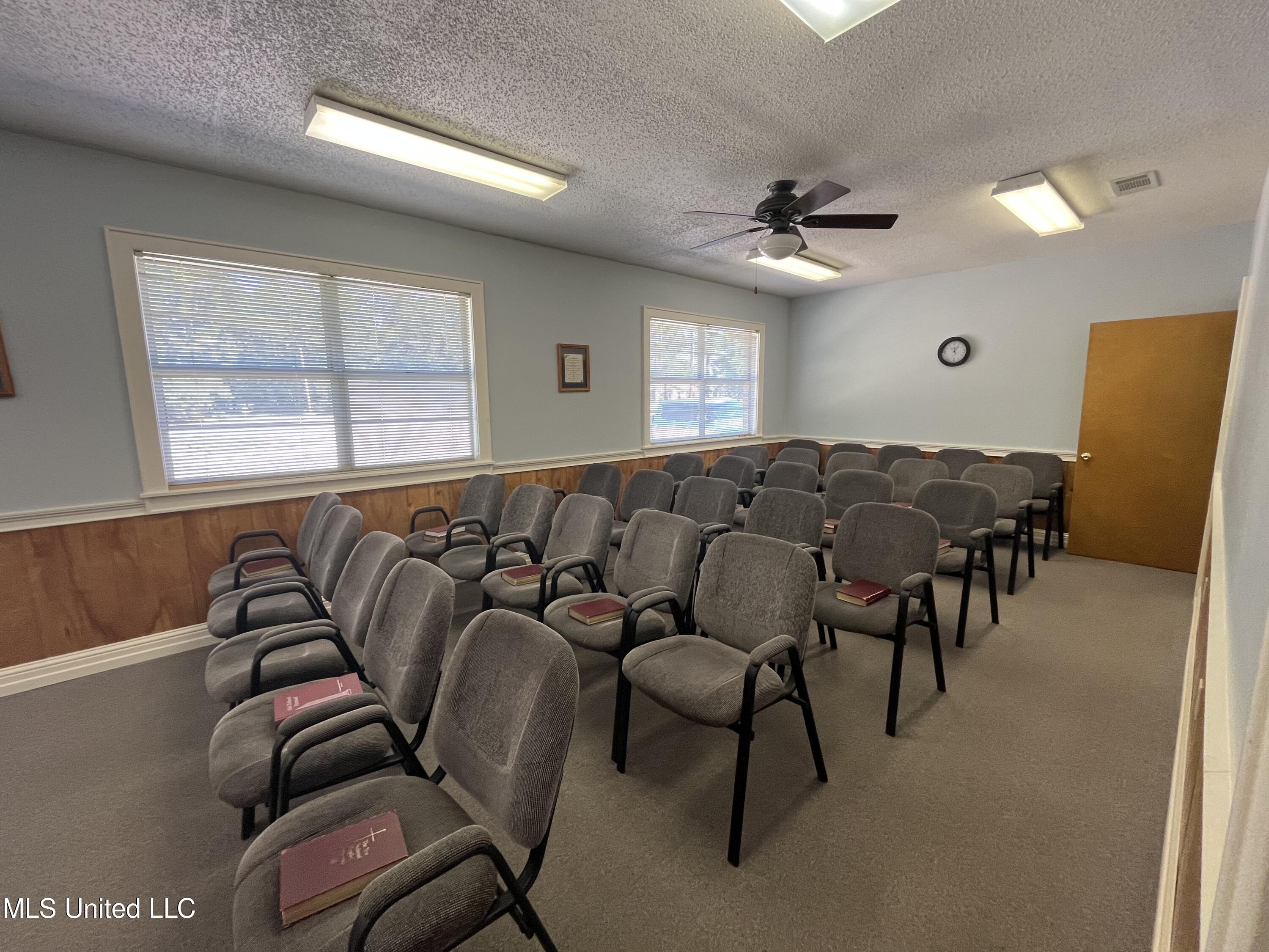 154 Dixie Drive Property Photo 15