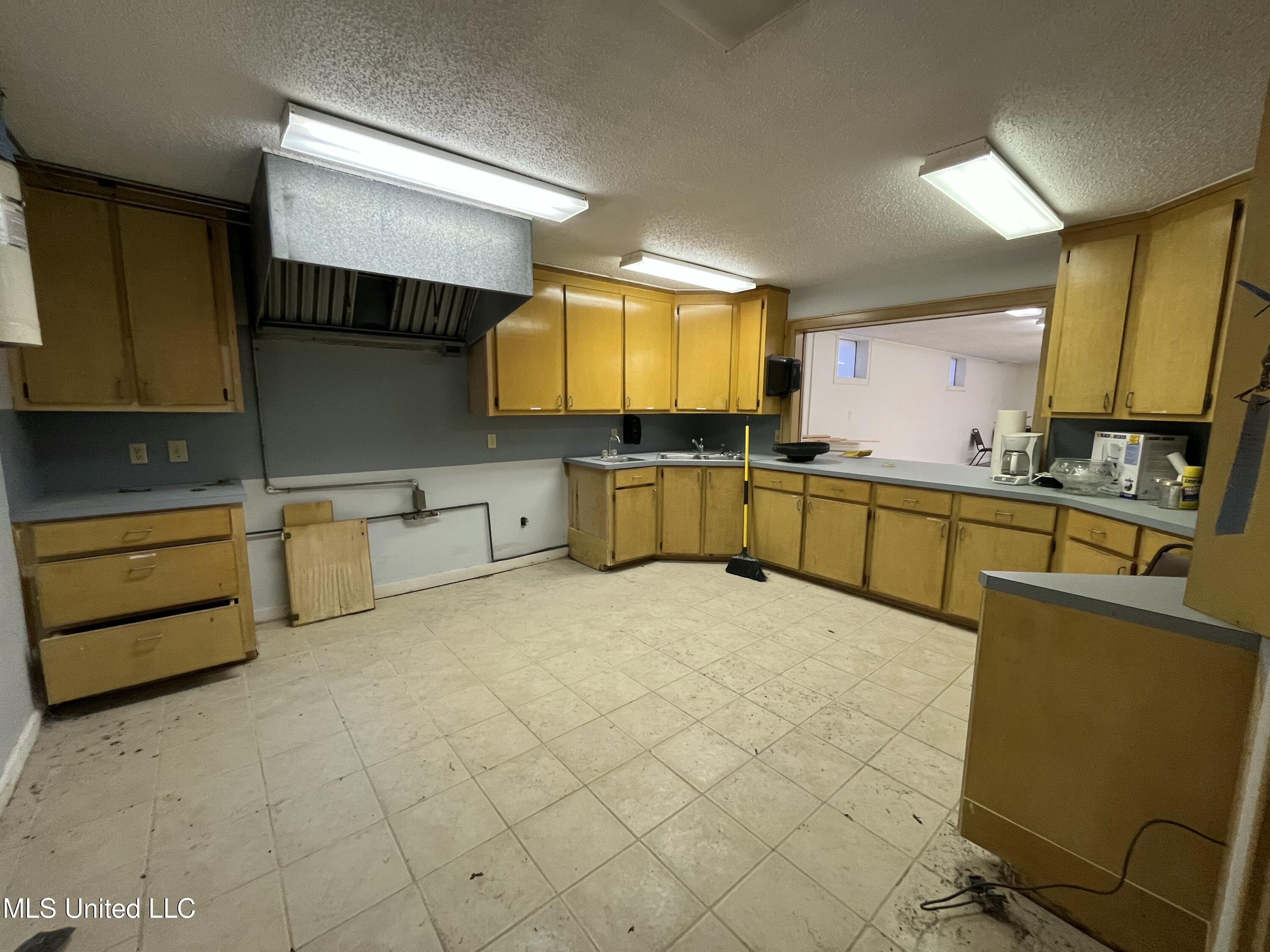 154 Dixie Drive Property Photo 27