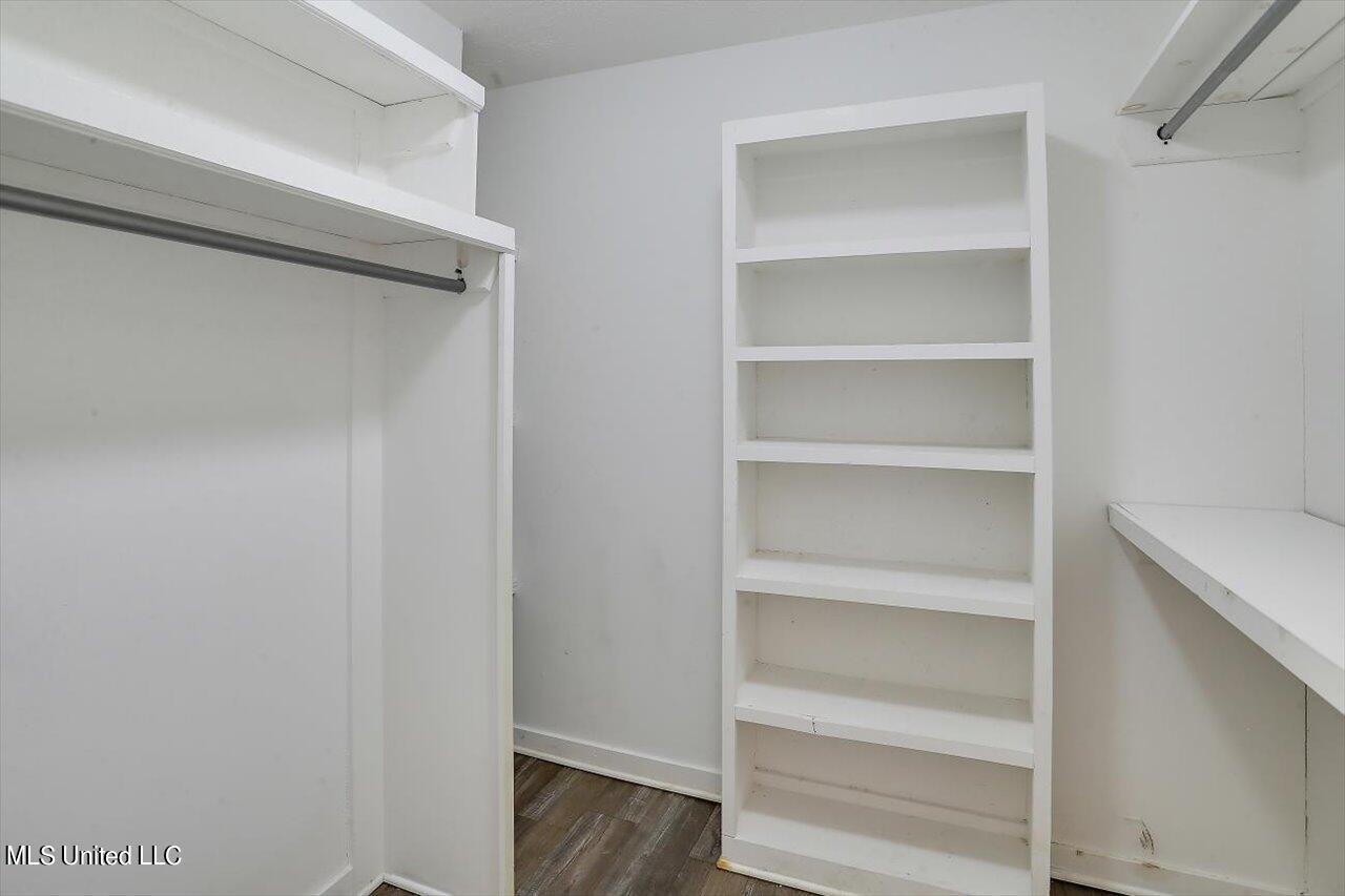 8 Ridgeway Place Property Photo 21