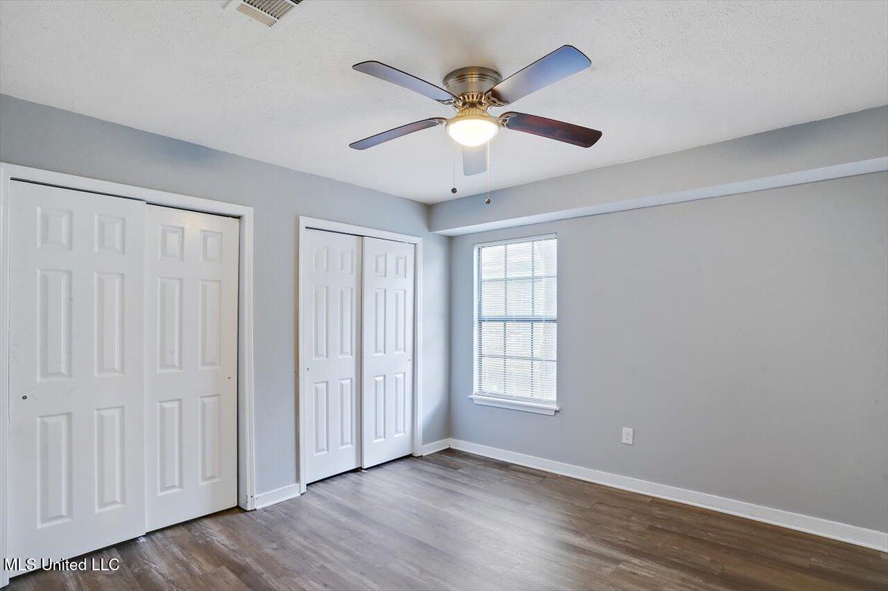 8 Ridgeway Place Property Photo 25
