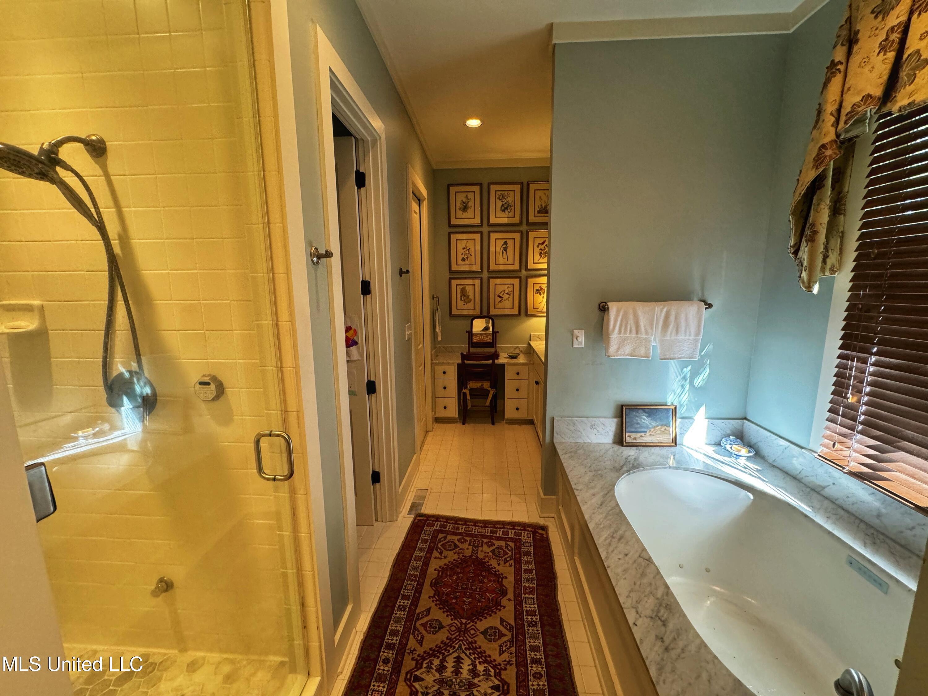 16 Parker Landing Property Photo 28