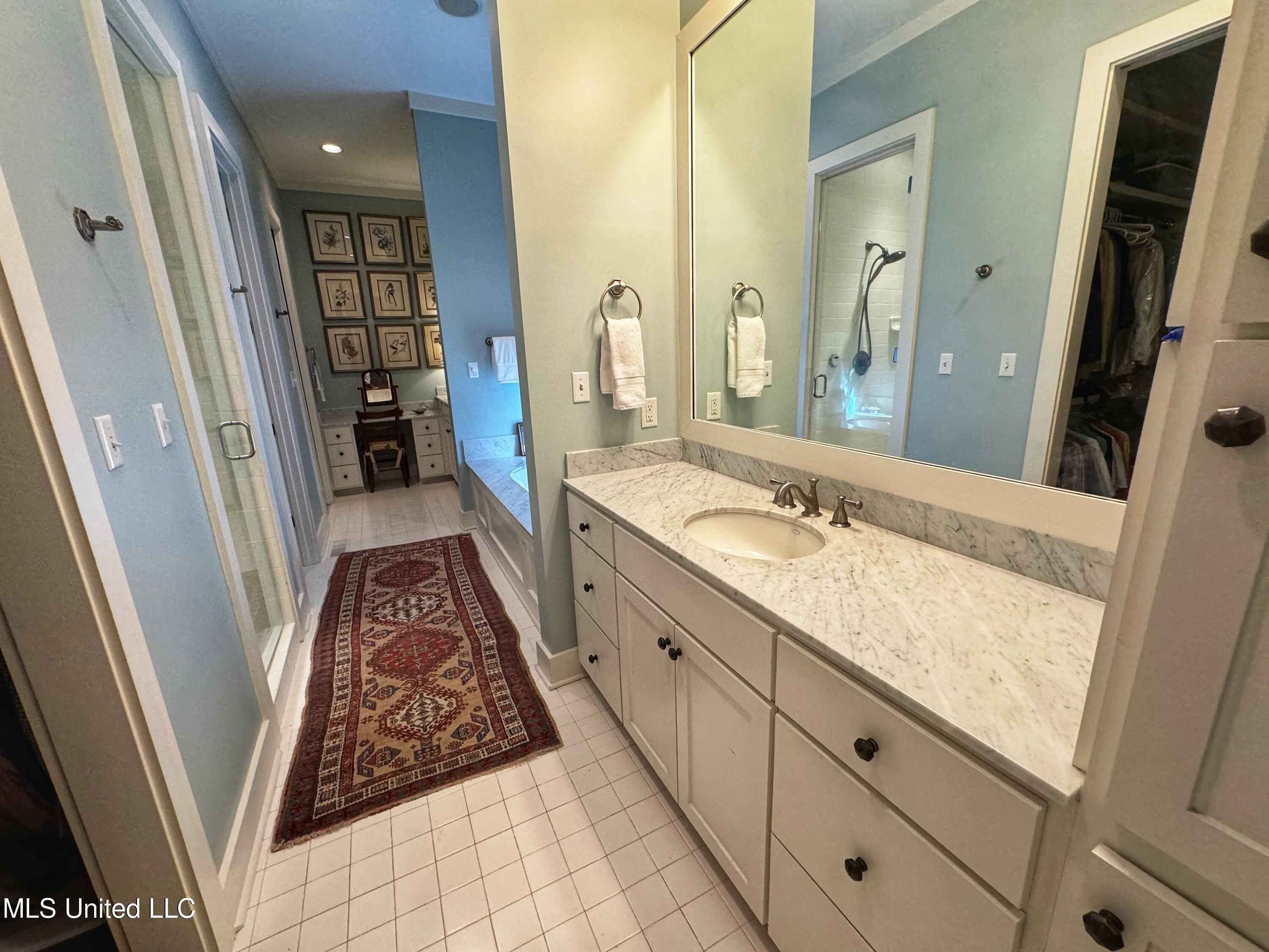 16 Parker Landing Property Photo 32