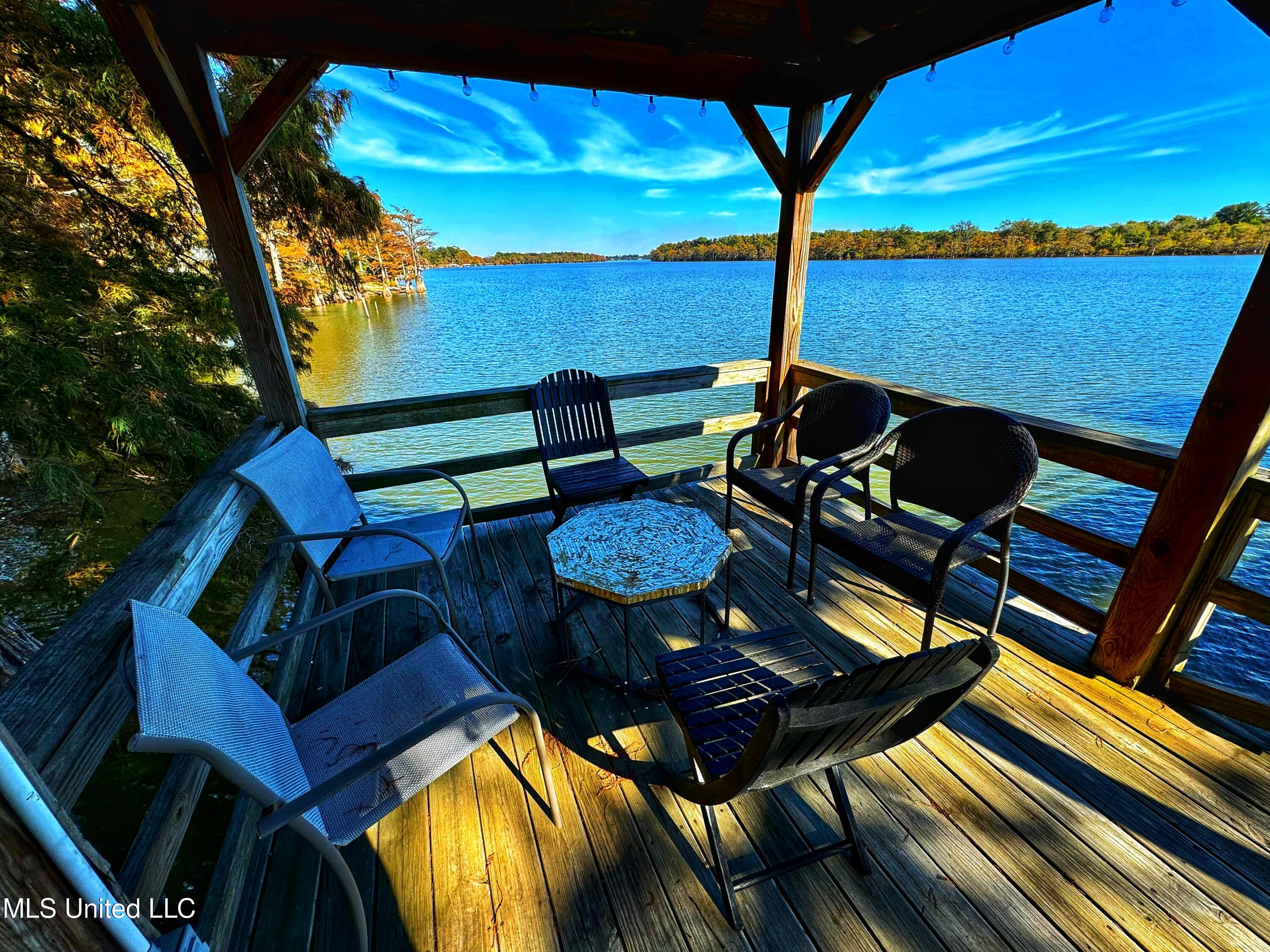 16 Parker Landing Property Photo 44