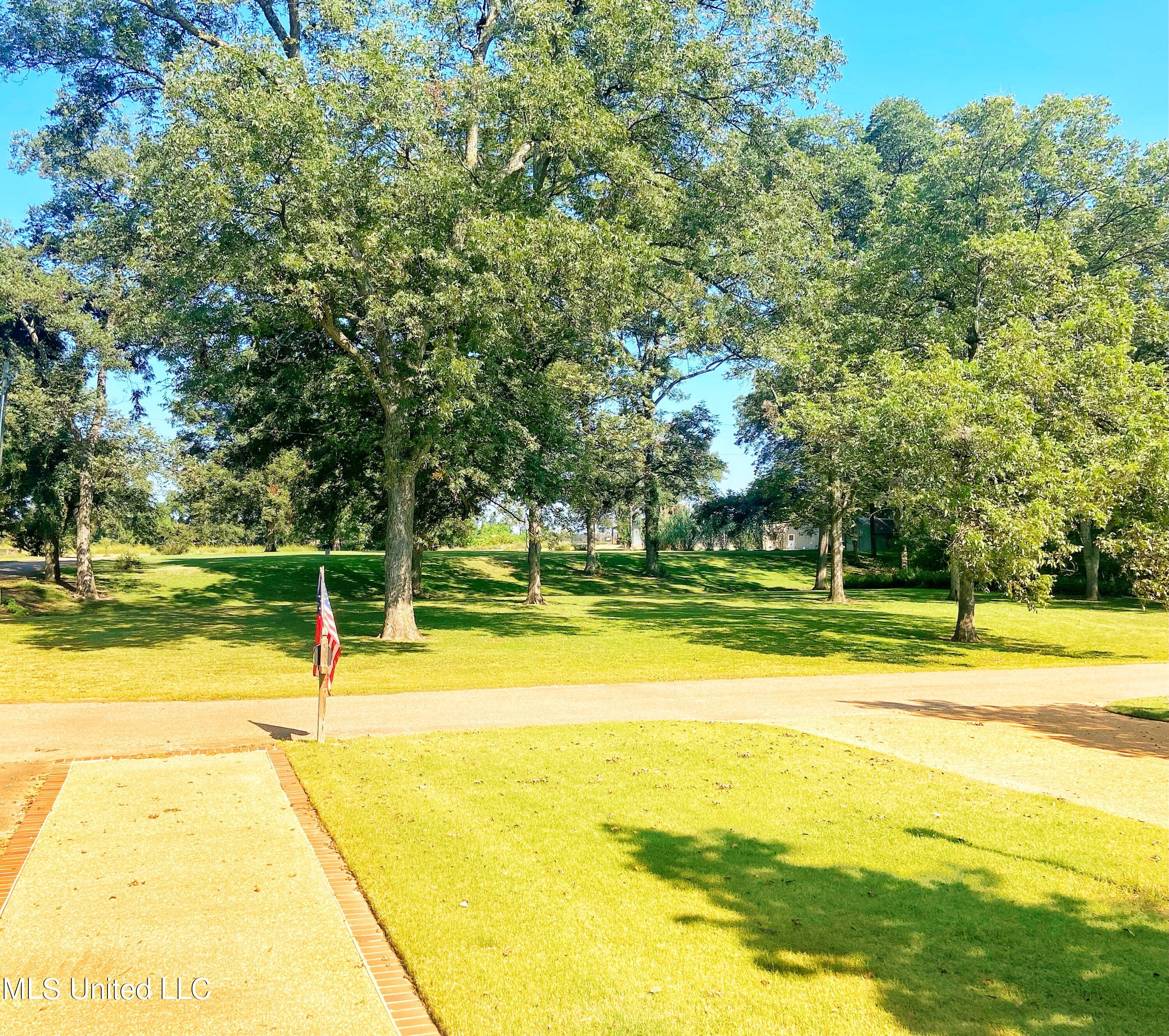 16 Parker Landing Property Photo 48