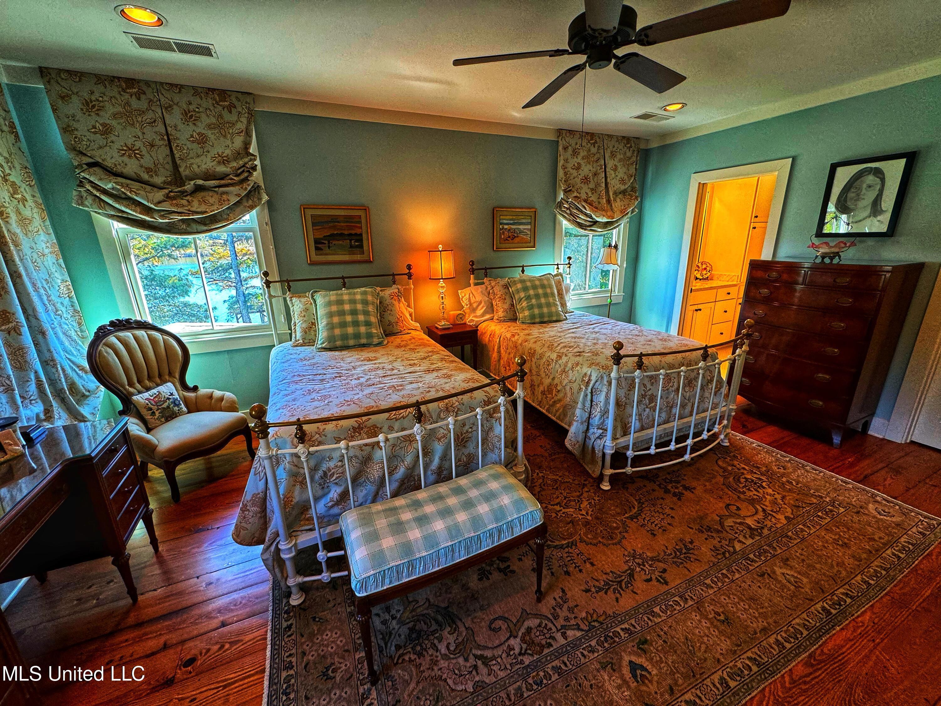 16 Parker Landing Property Photo 62