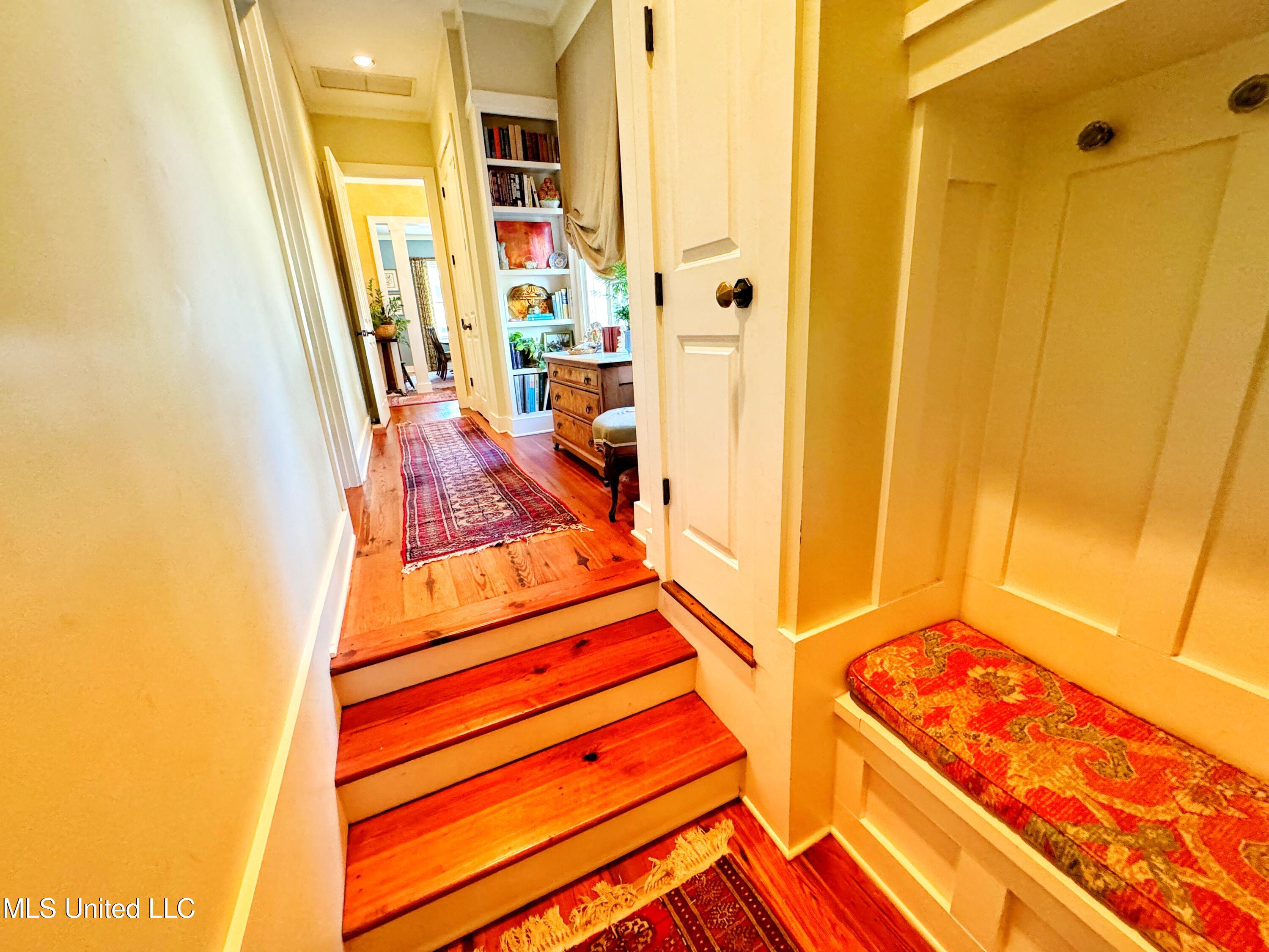 16 Parker Landing Property Photo 70