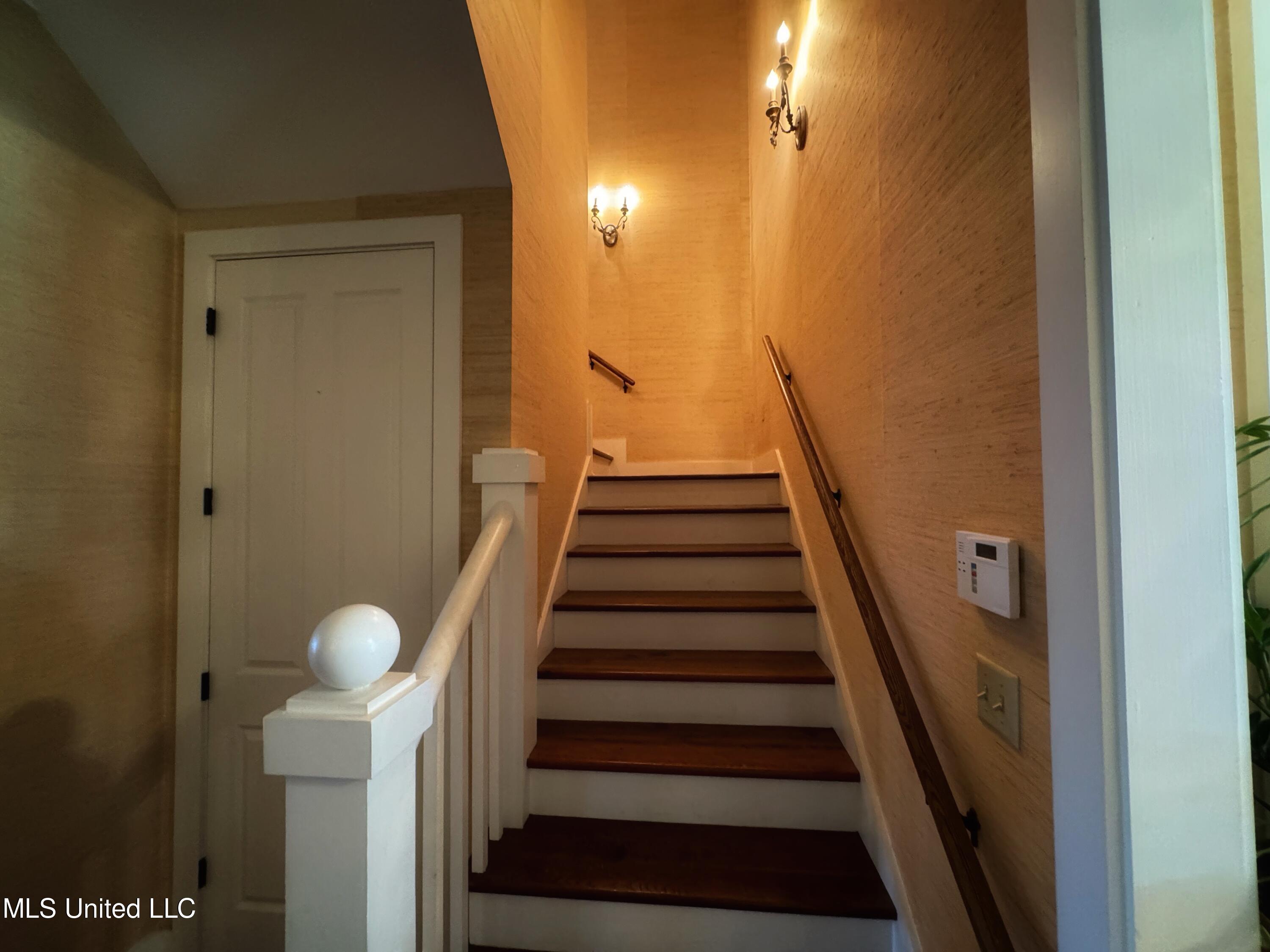 16 Parker Landing Property Photo 75