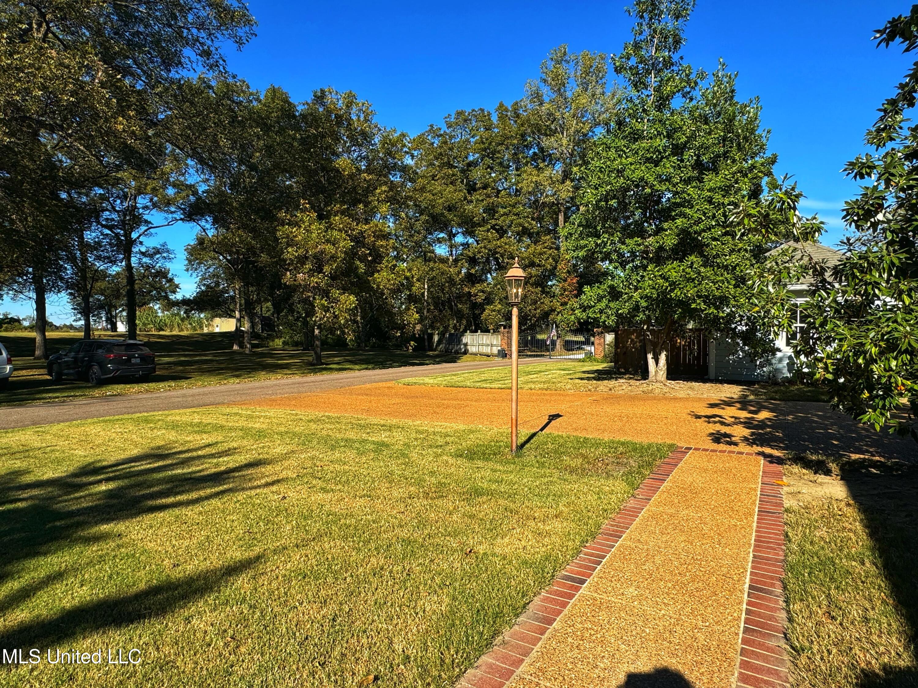 16 Parker Landing Property Photo 86