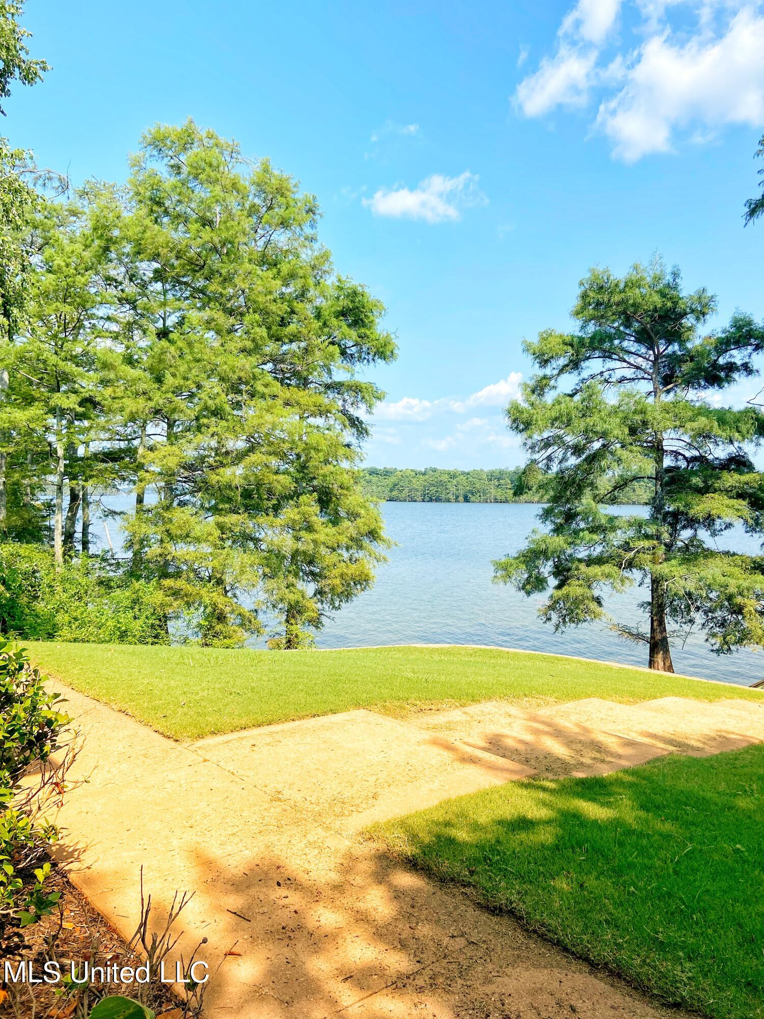 16 Parker Landing Property Photo 90