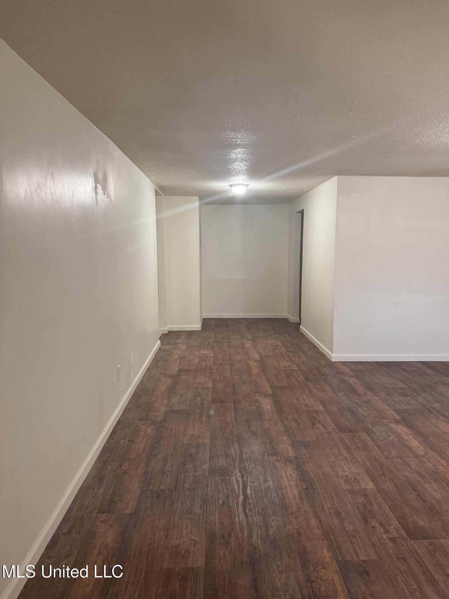 2209 34th Street Property Photo 6