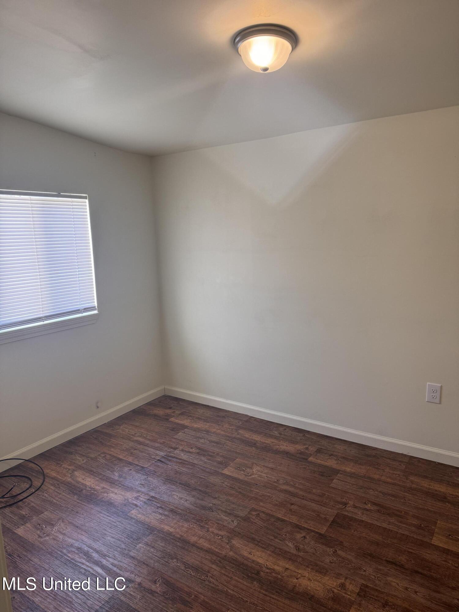 2209 34th Street Property Photo 15