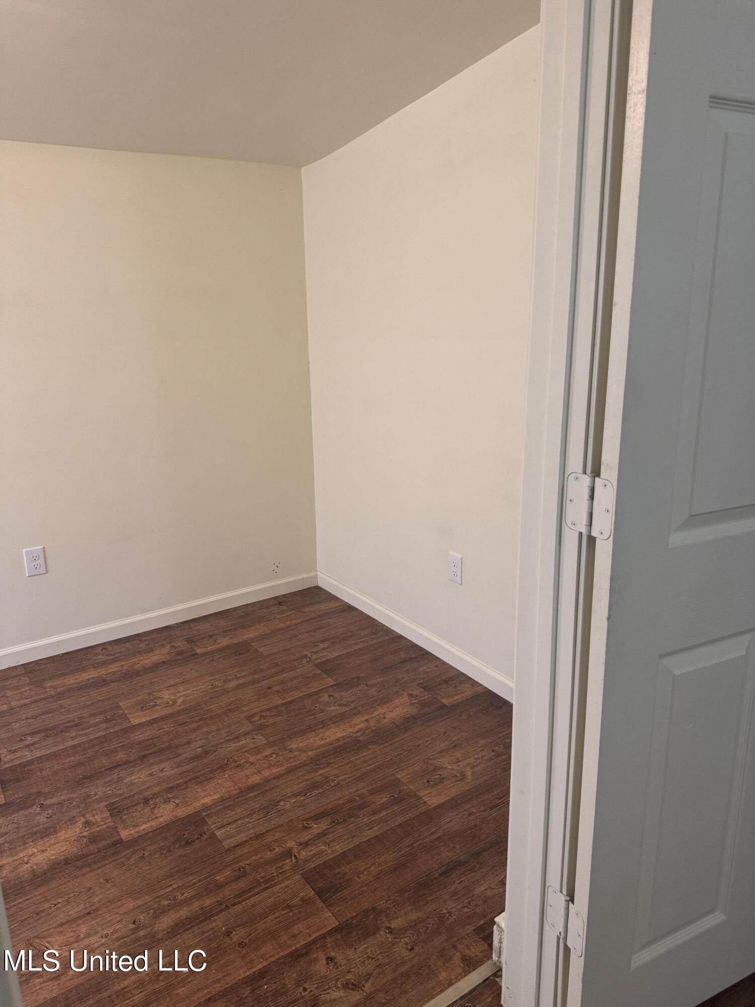 2209 34th Street Property Photo 16